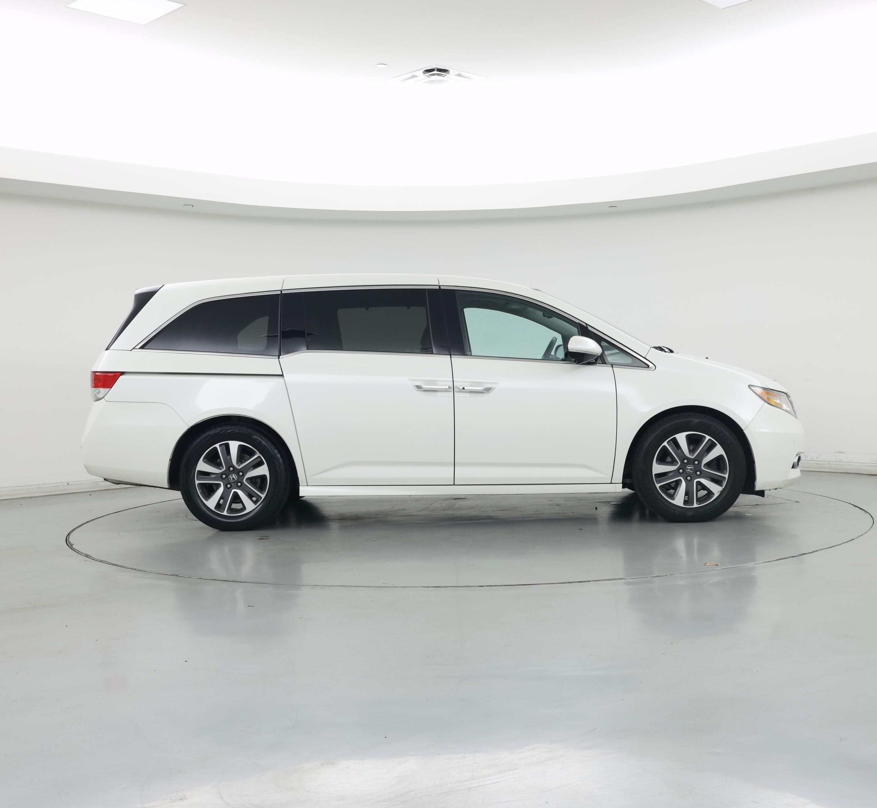 Thumbnail: 2017 Honda Odyssey - 7
