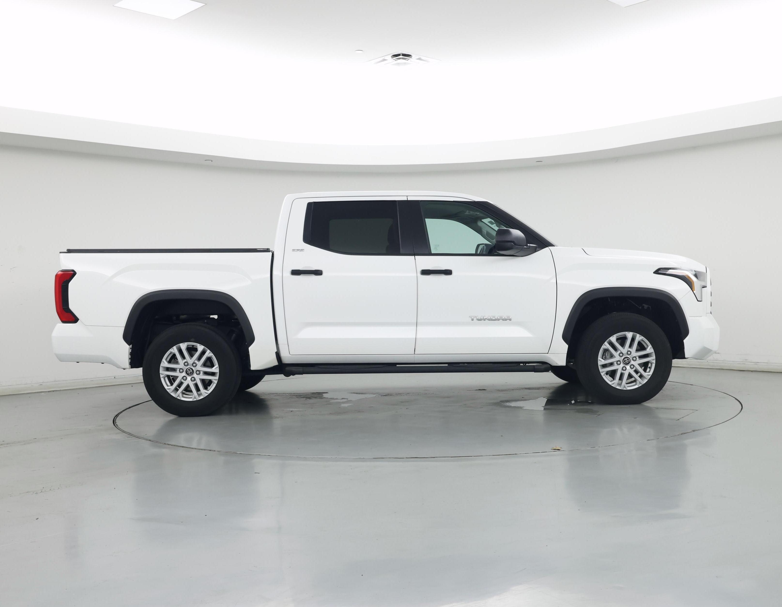Thumbnail: 2024 Toyota Tundra - 7