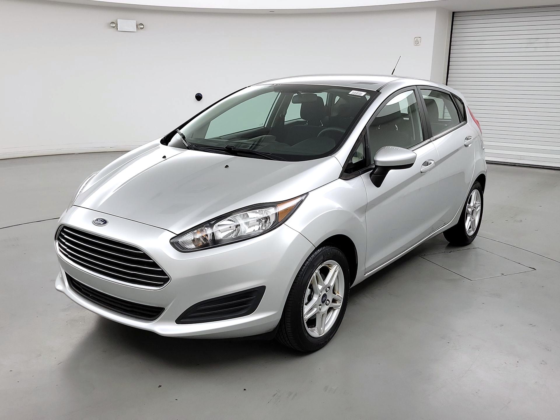 Thumbnail: 2017 Ford Fiesta - 3