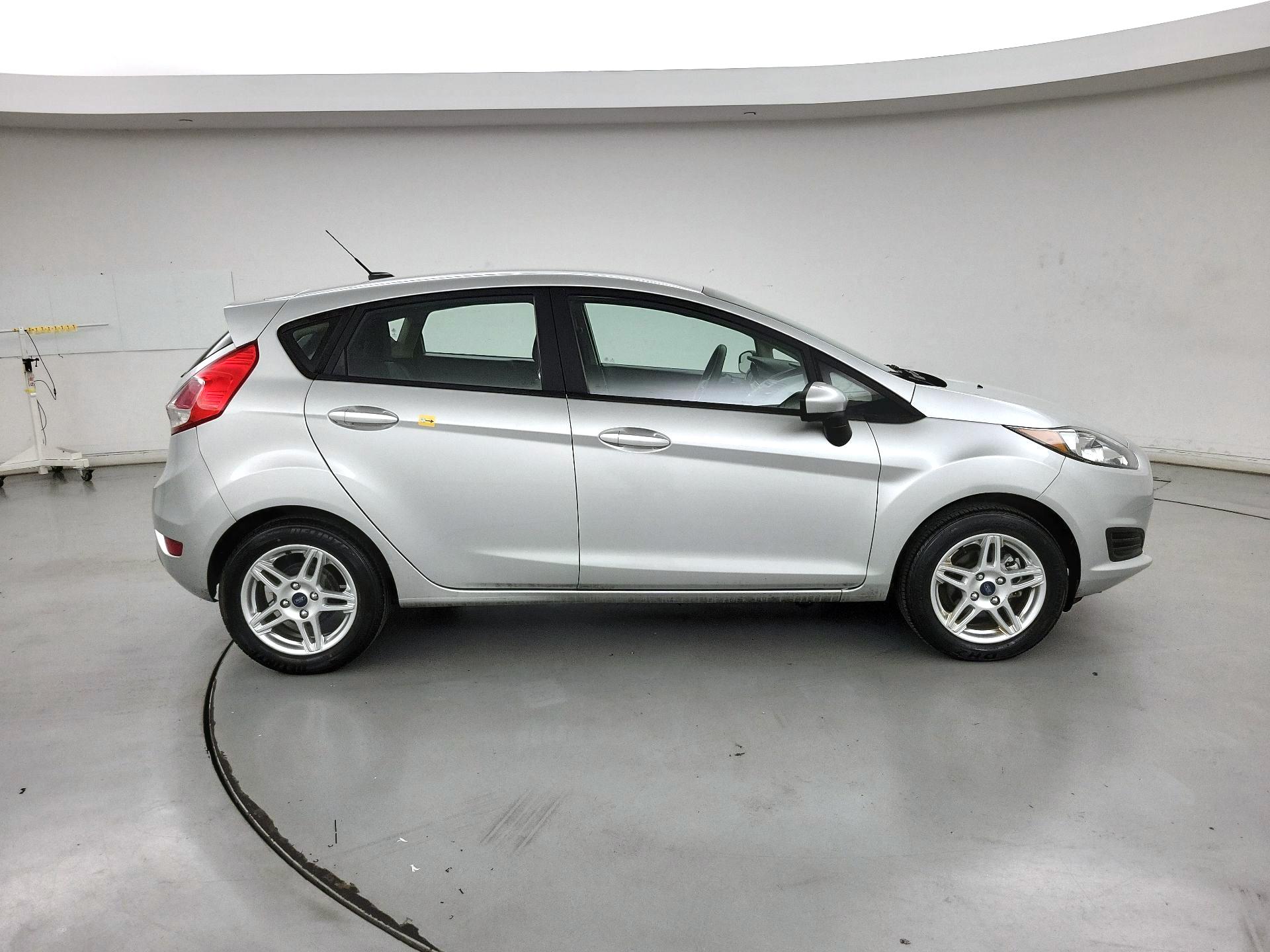 Thumbnail: 2017 Ford Fiesta - 4