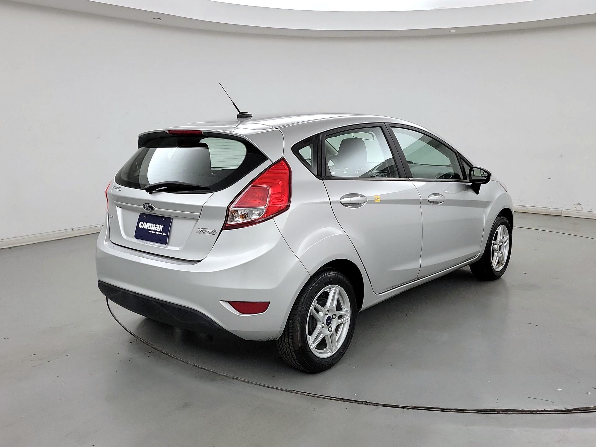 Thumbnail: 2017 Ford Fiesta - 5