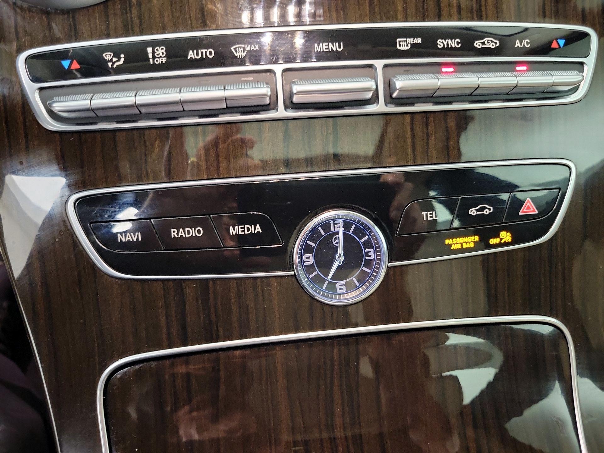 Thumbnail: 2021 Mercedes-Benz C-Class - 15