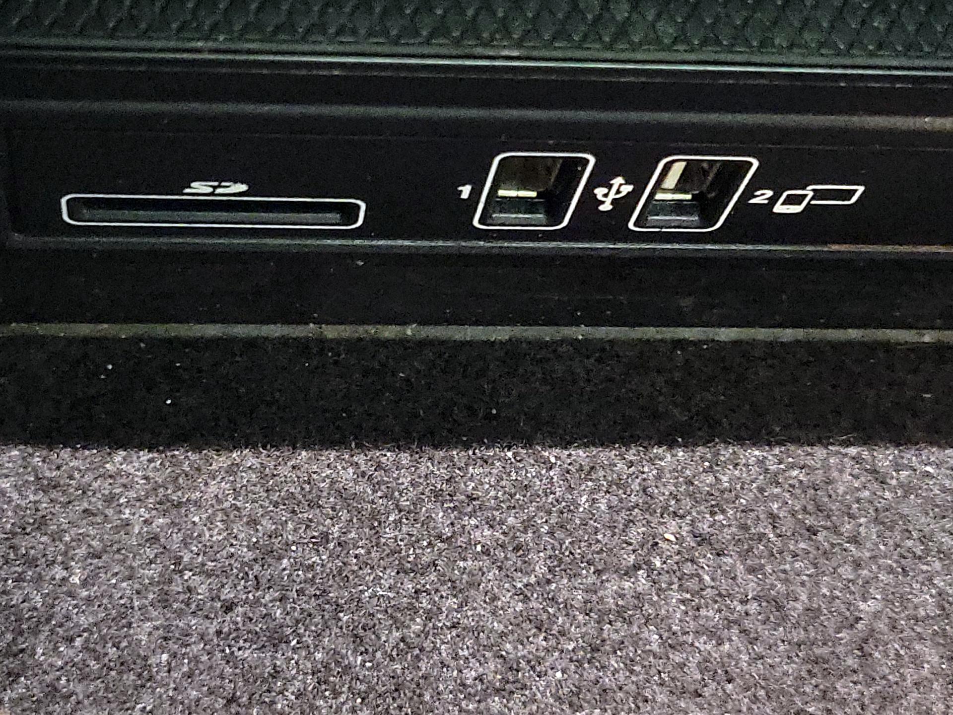 Thumbnail: 2021 Mercedes-Benz C-Class - 17