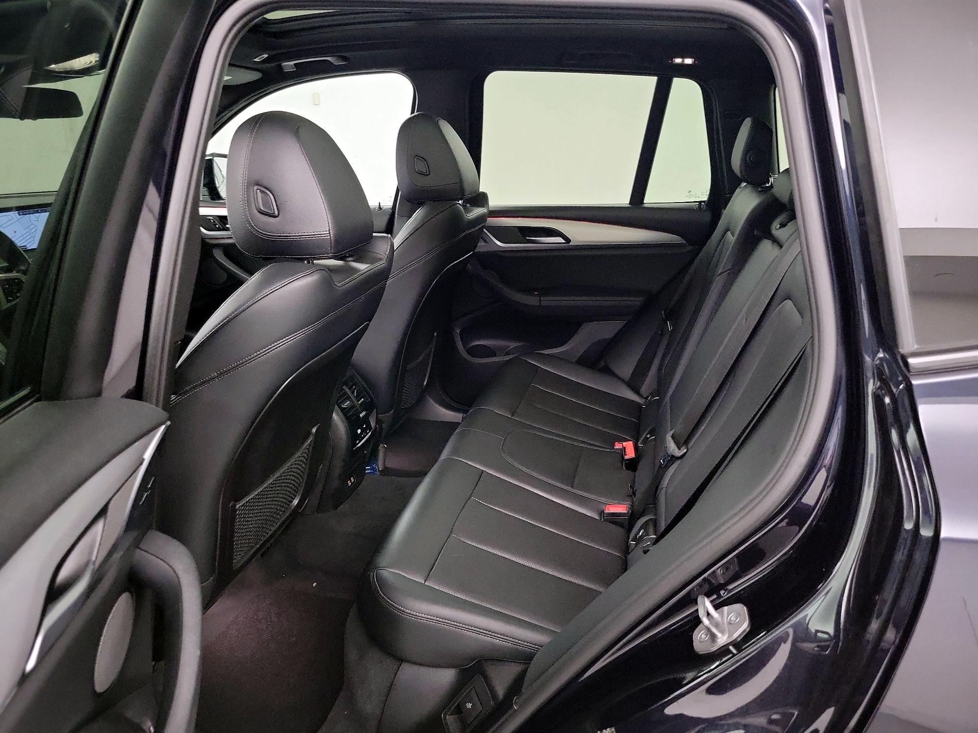 Thumbnail: 2023 BMW X3 - 19