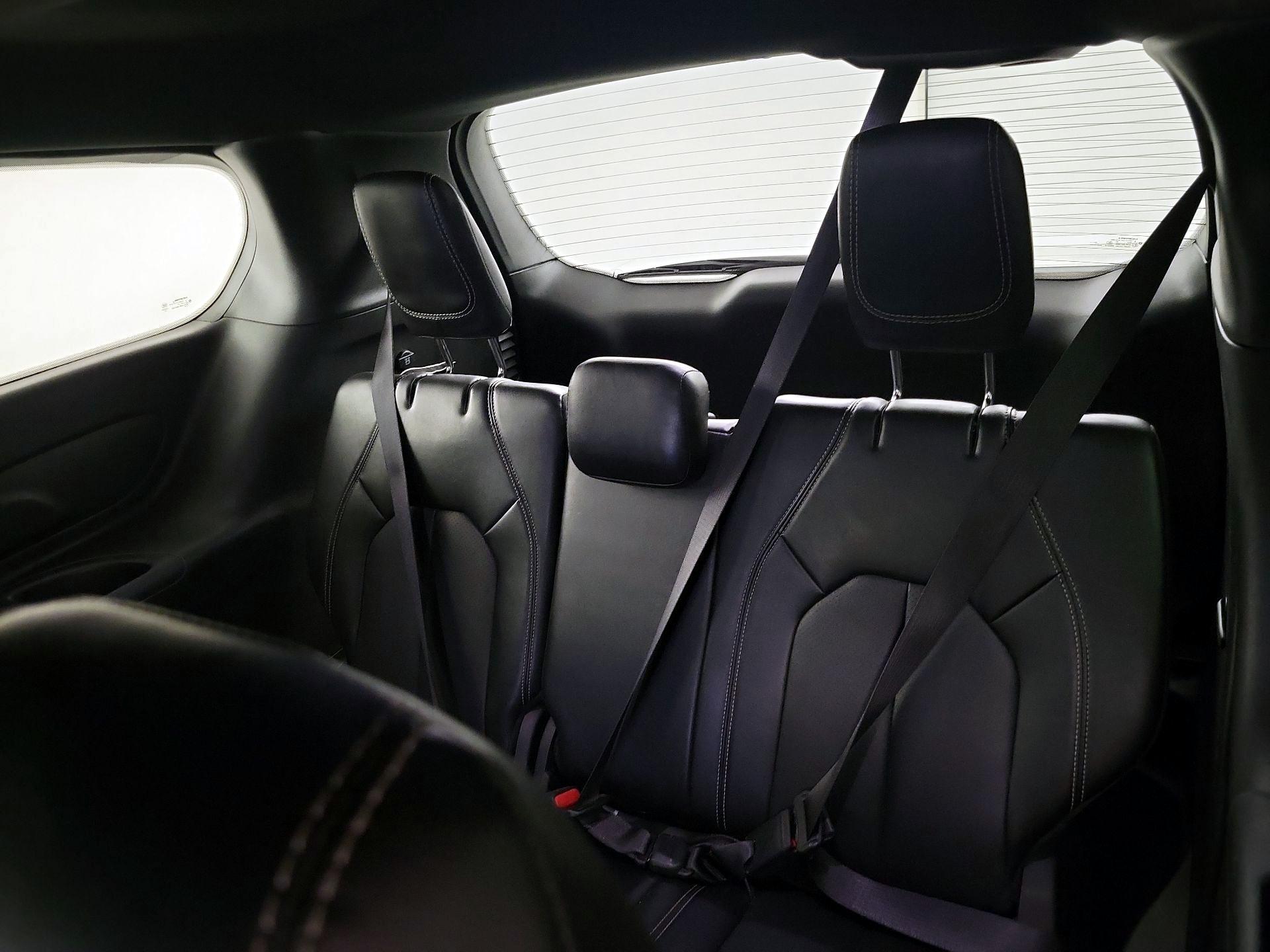 Thumbnail: 2025 Chrysler Pacifica - 18