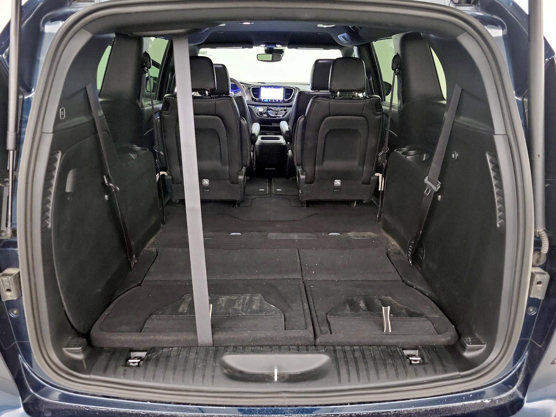 Thumbnail: 2025 Chrysler Pacifica - 20