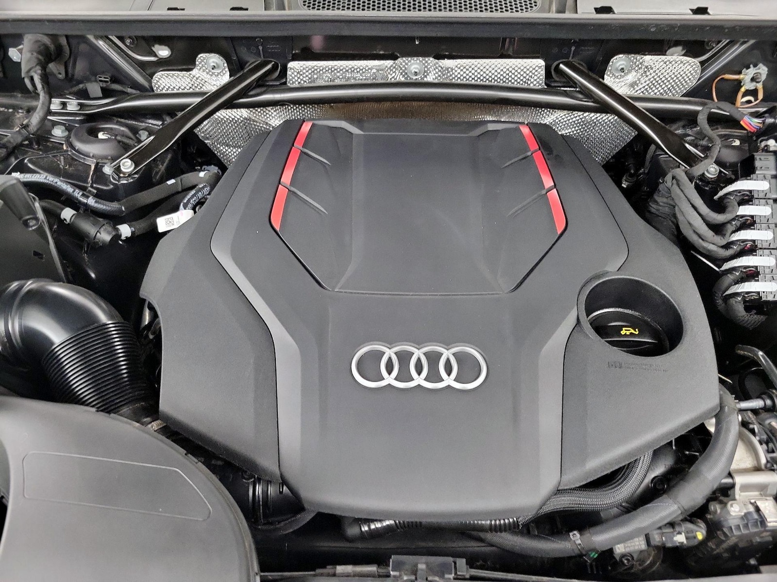 2022 Audi SQ5 Premium Plus - Photo 22