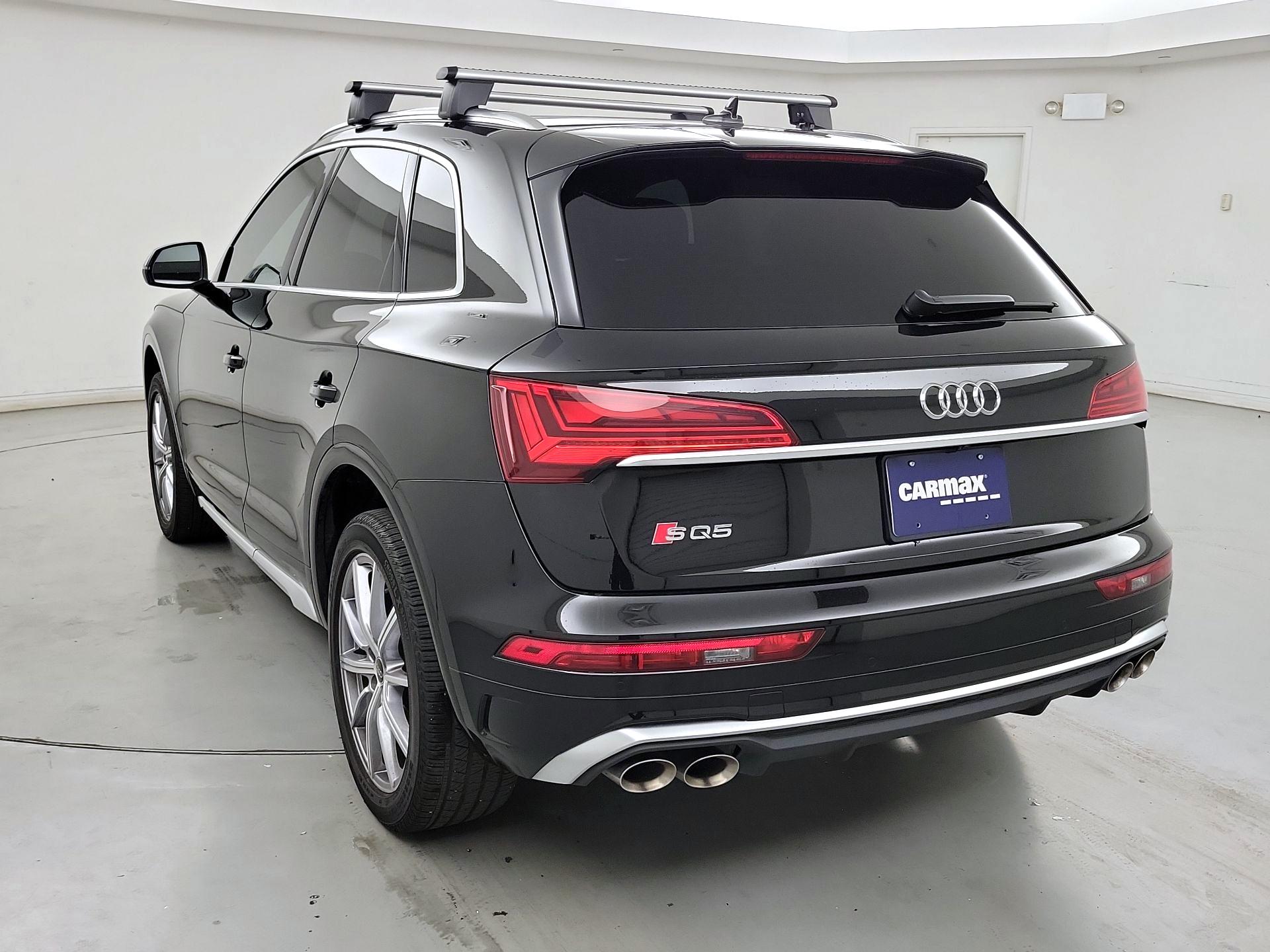Thumbnail: 2022 Audi SQ5 - 7