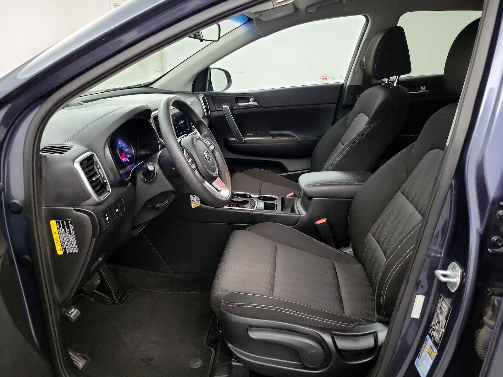2020 Kia Sportage LX - Photo 12