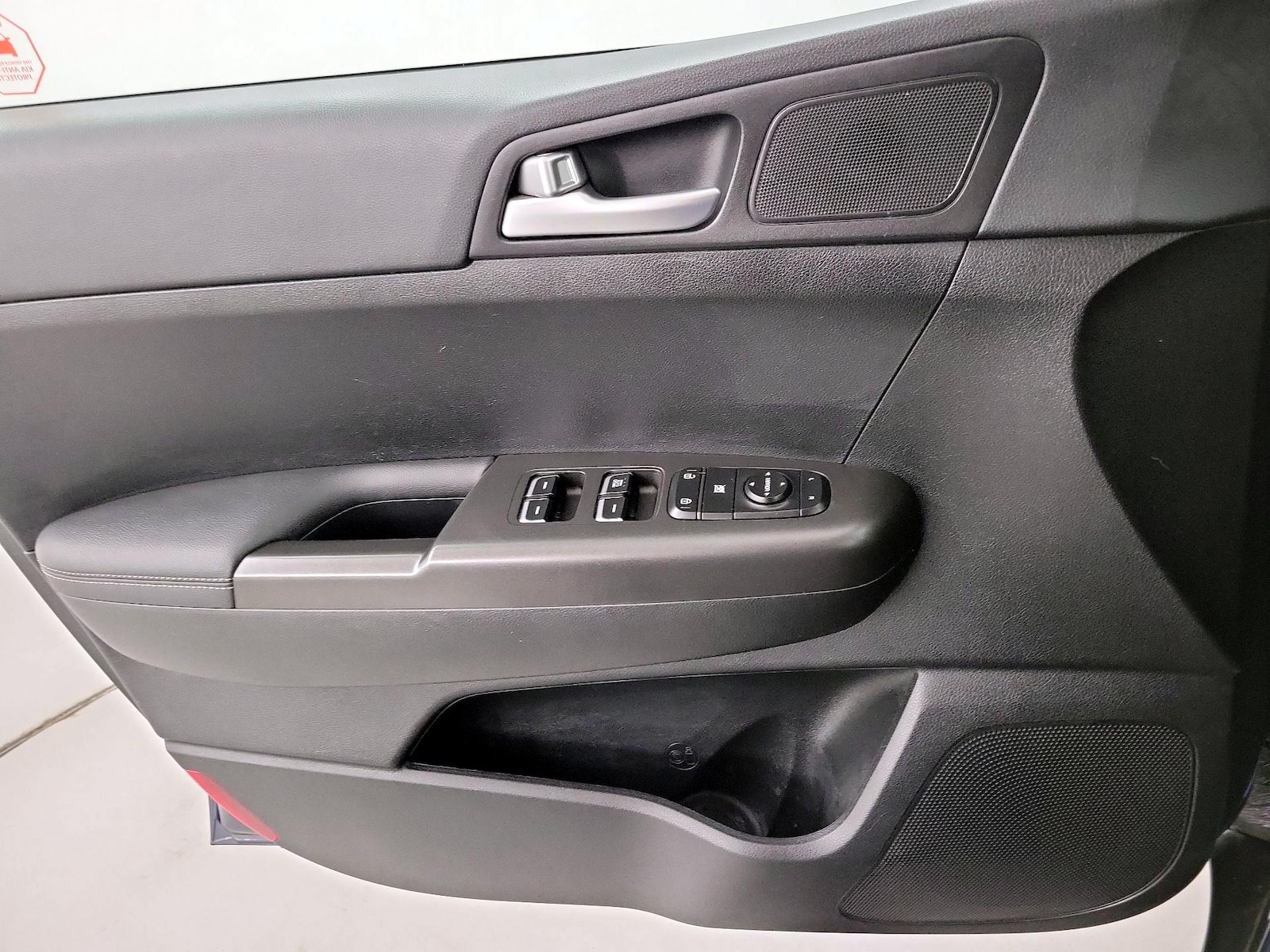 2020 Kia Sportage LX - Photo 13