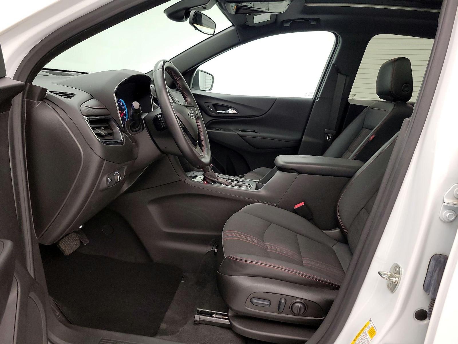 2022 Chevrolet Equinox RS - Photo 12