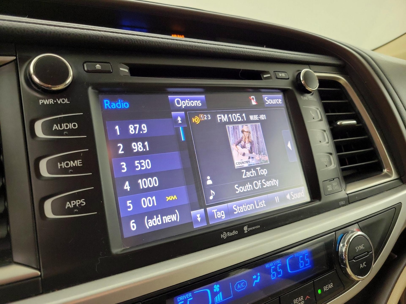 2015 Toyota Highlander XLE - Photo 17