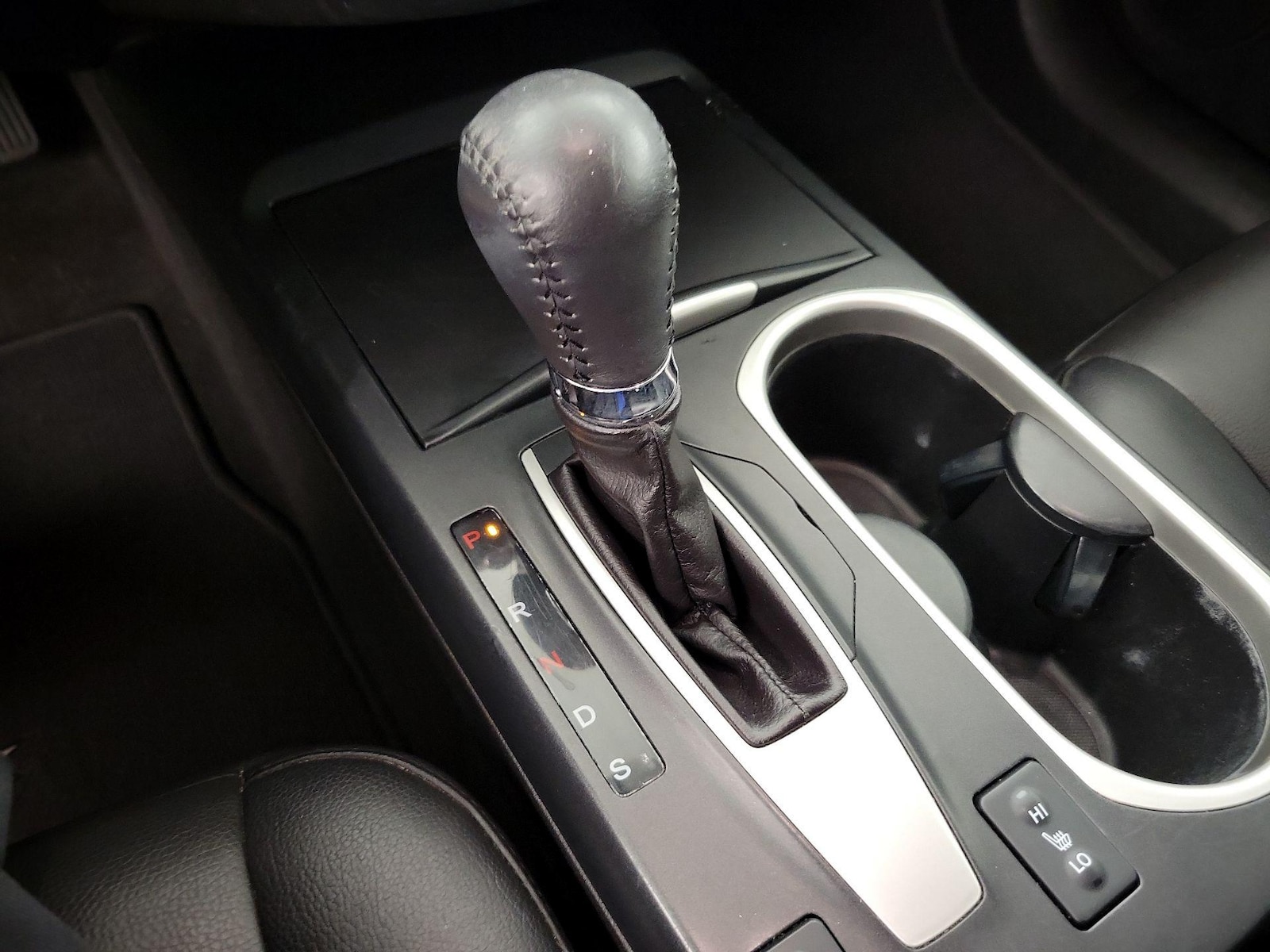 2017 Acura RDX - Photo 18