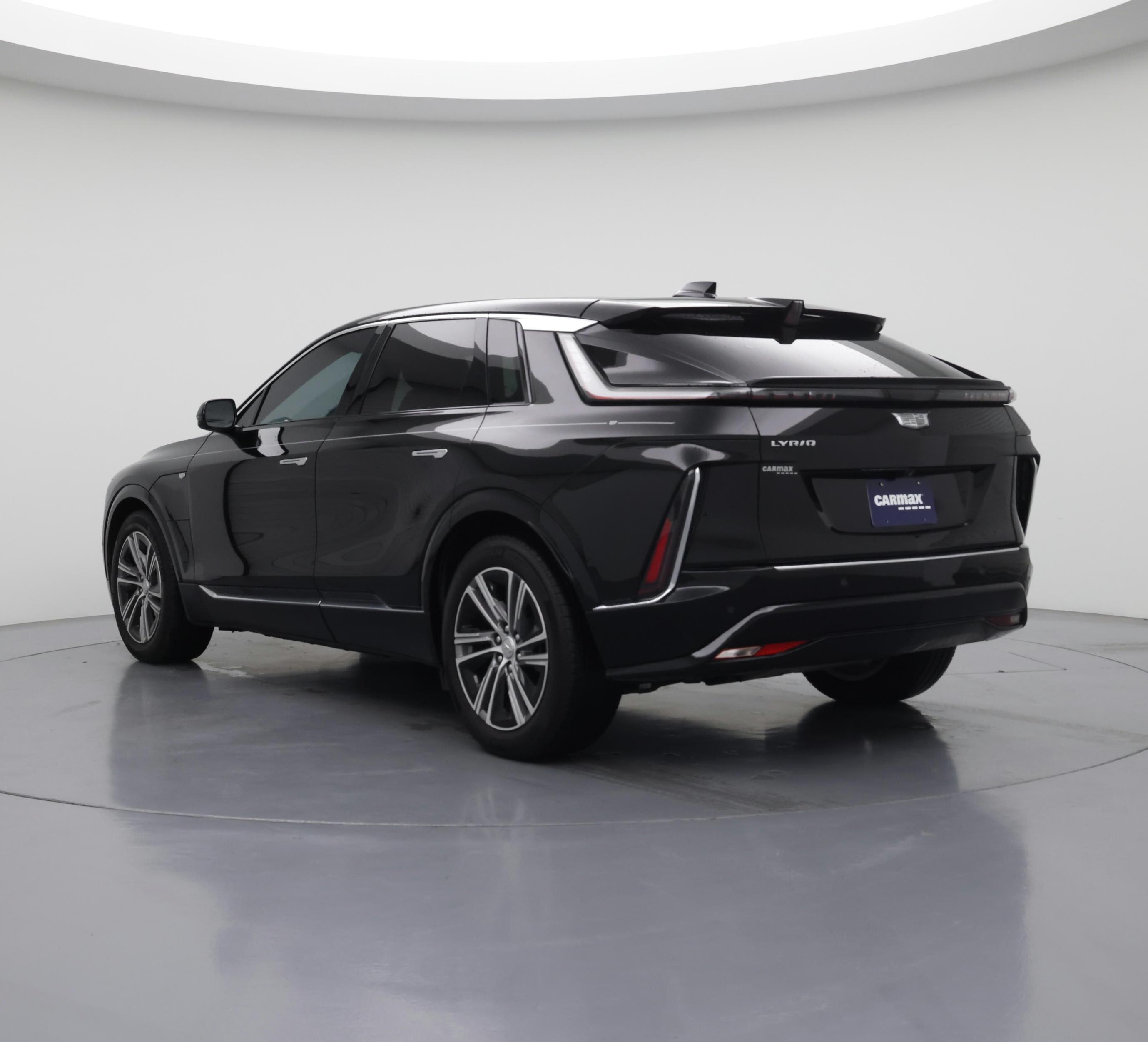 Thumbnail: 2024 Cadillac Lyriq - 2