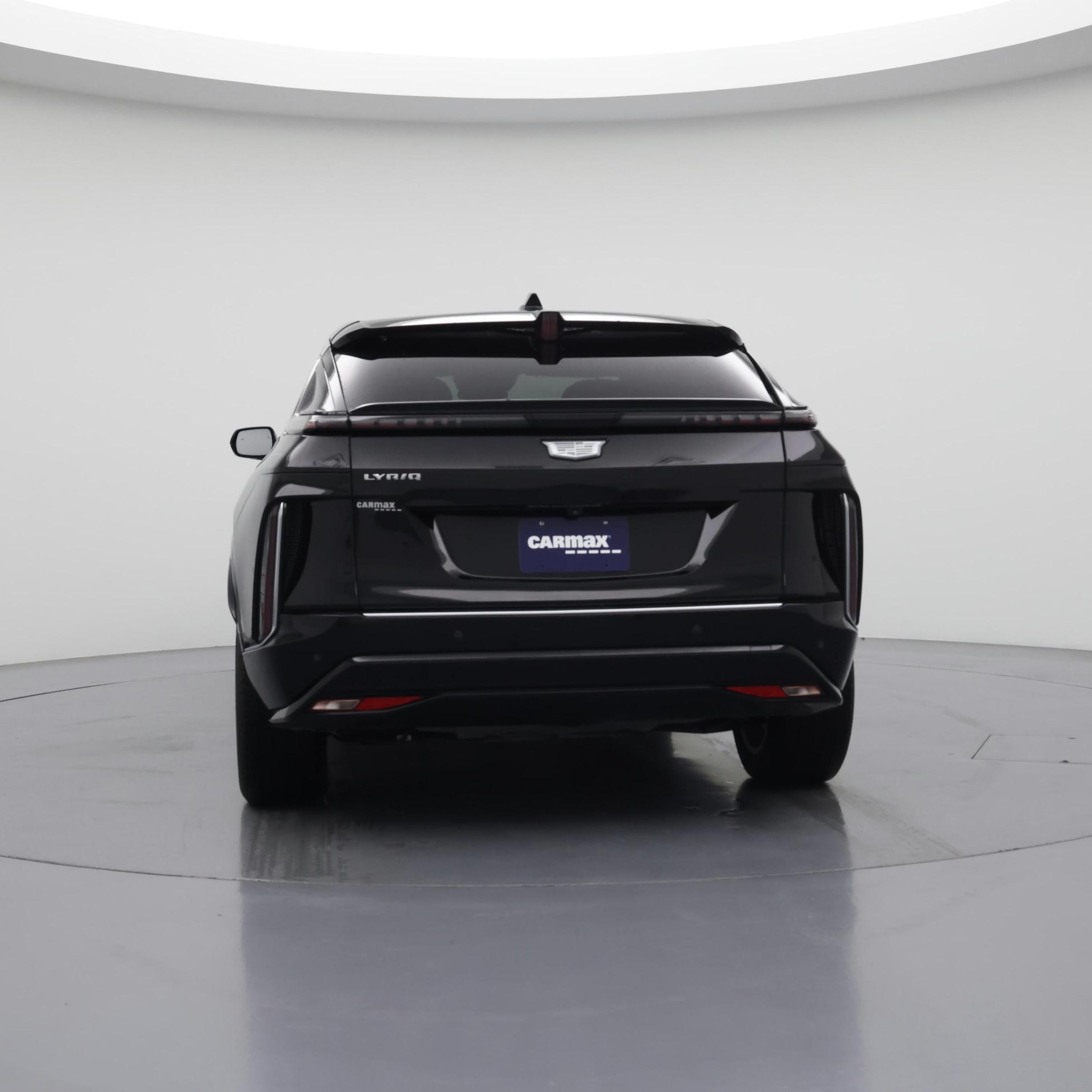 Thumbnail: 2024 Cadillac Lyriq - 6