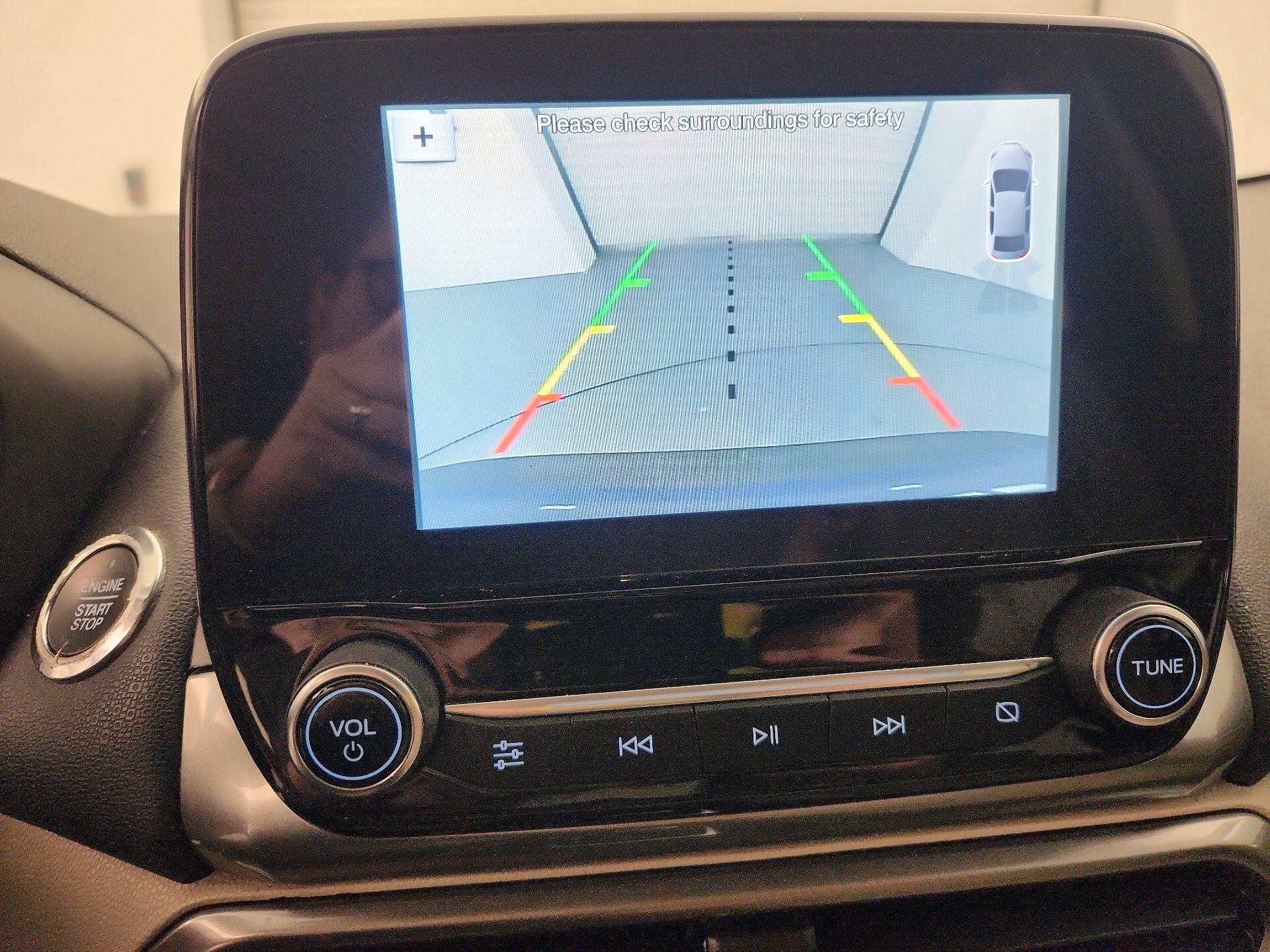 Thumbnail: 2018 Ford EcoSport - 14