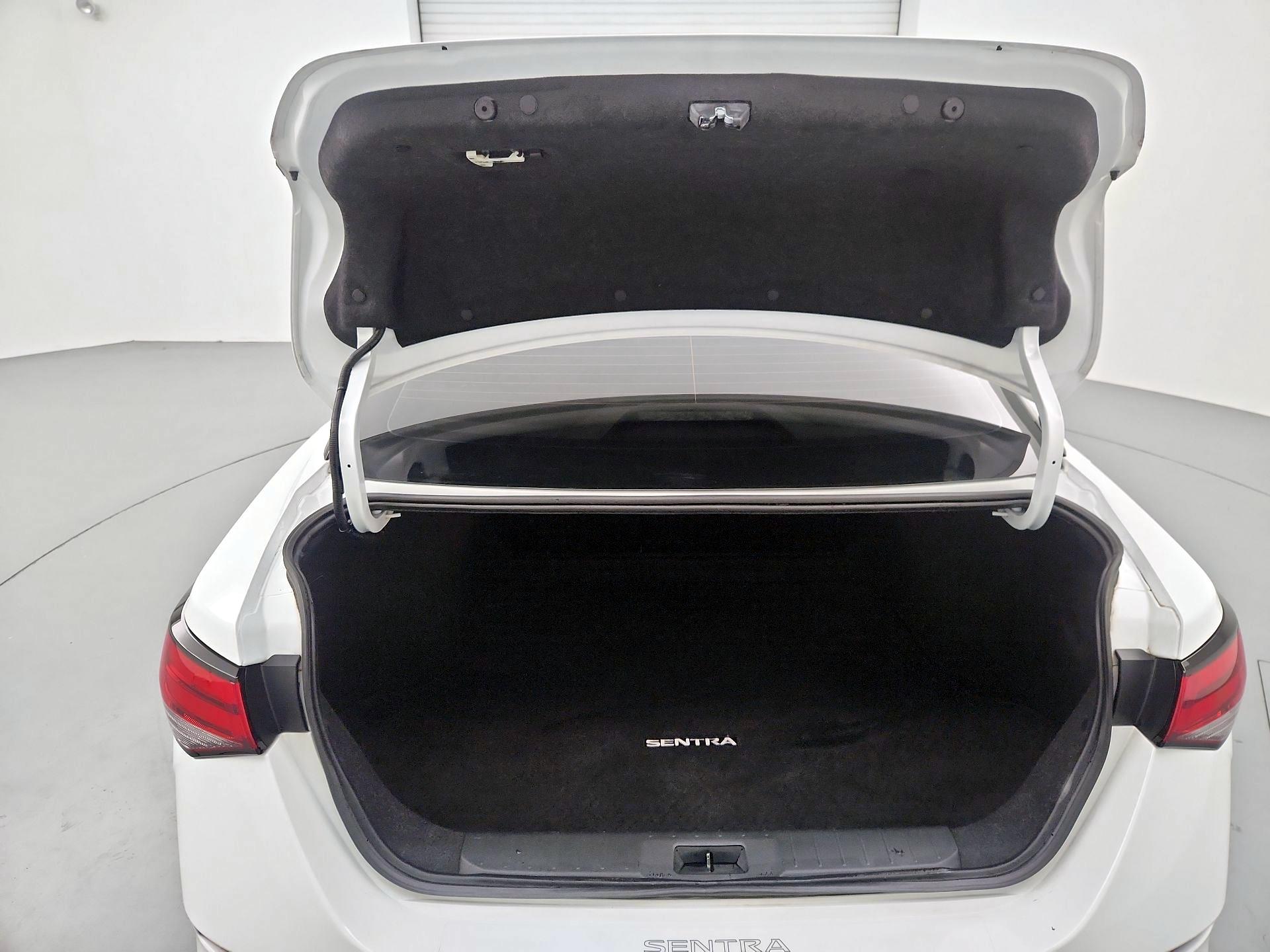 Thumbnail: 2024 Nissan Sentra - 20