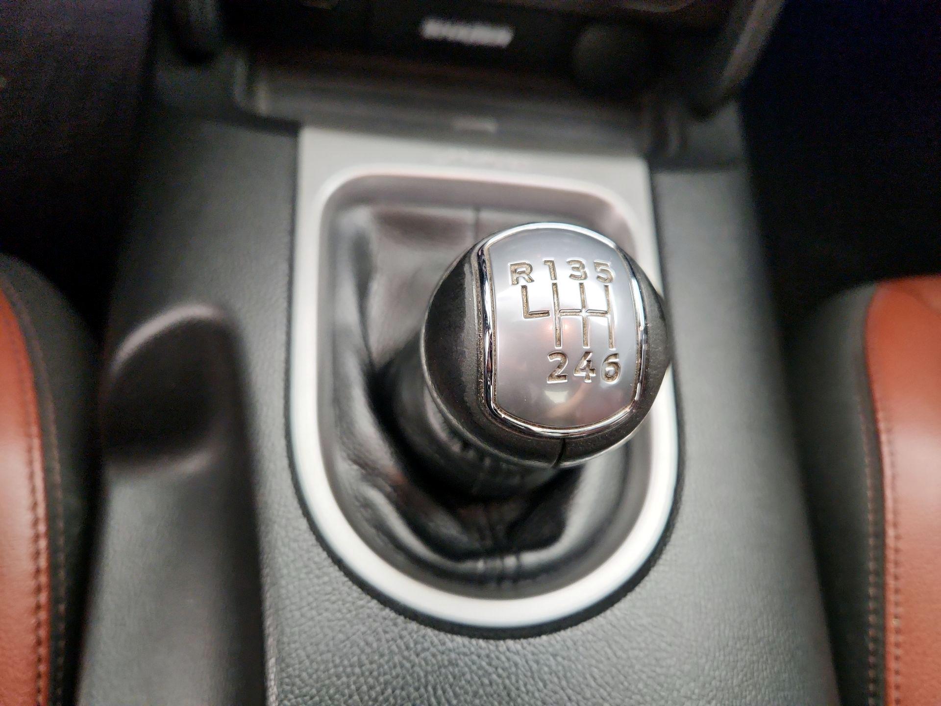 Thumbnail: 2016 Ford Mustang - 17