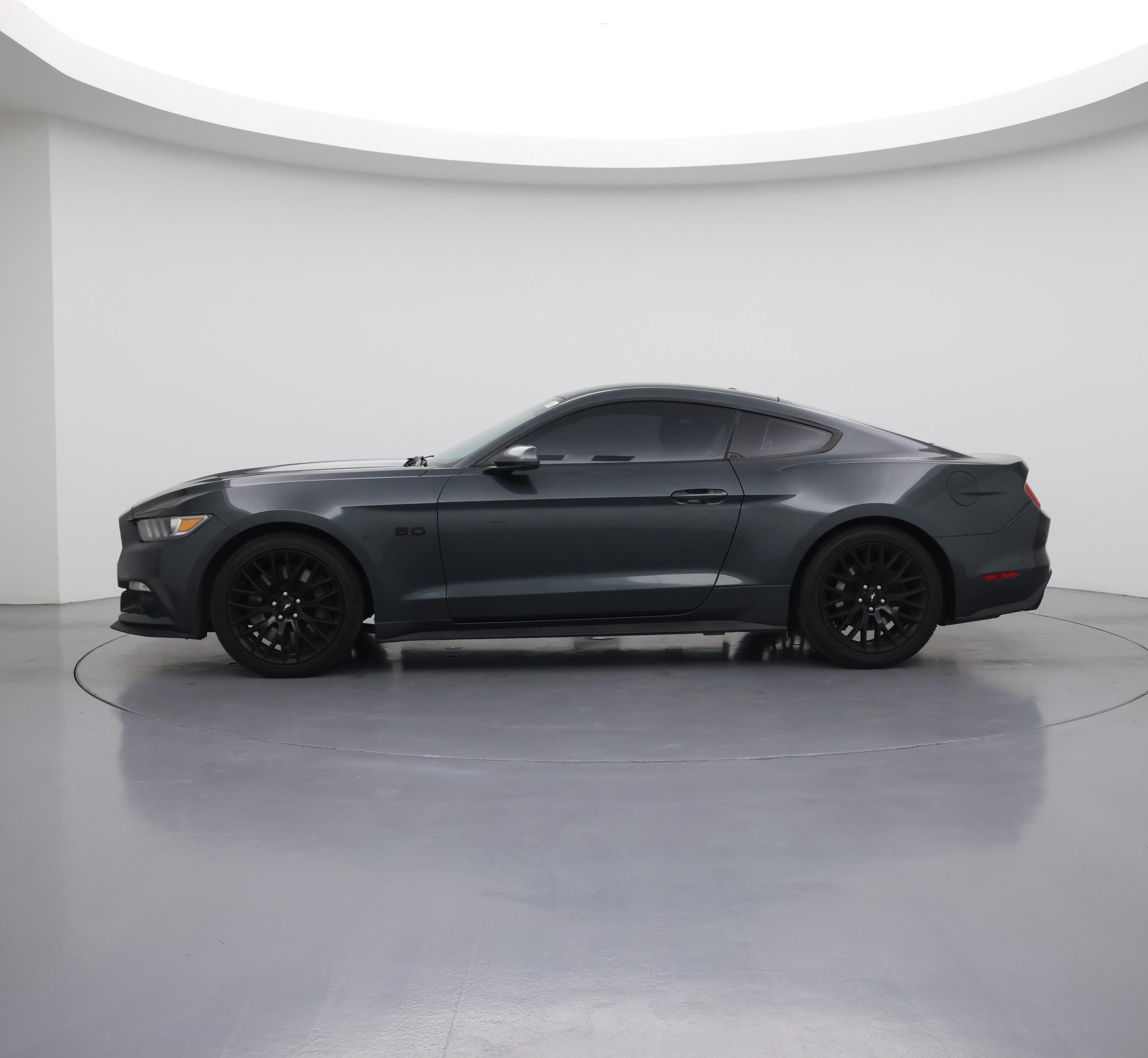 Thumbnail: 2016 Ford Mustang - 3