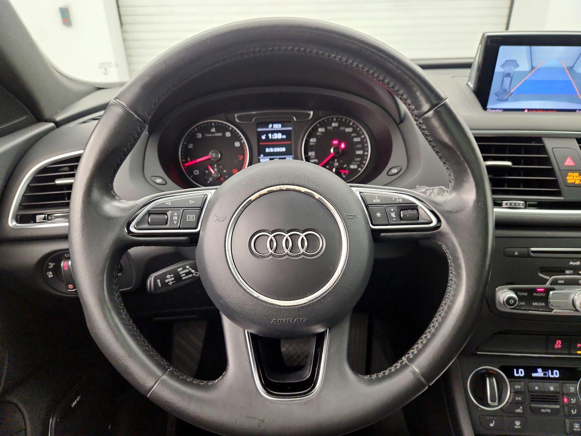 Thumbnail: 2016 Audi Q3 - 10