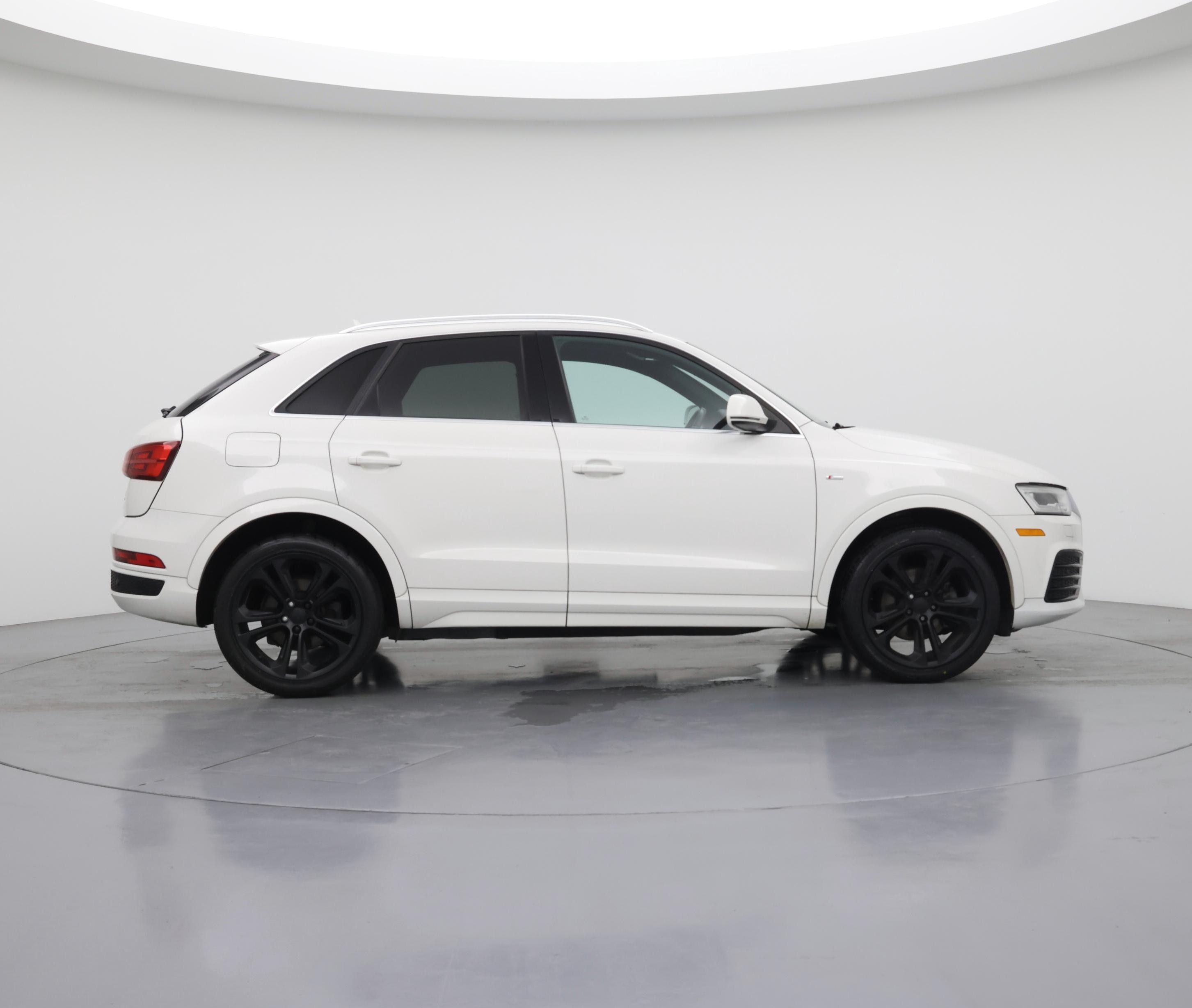 Thumbnail: 2016 Audi Q3 - 7