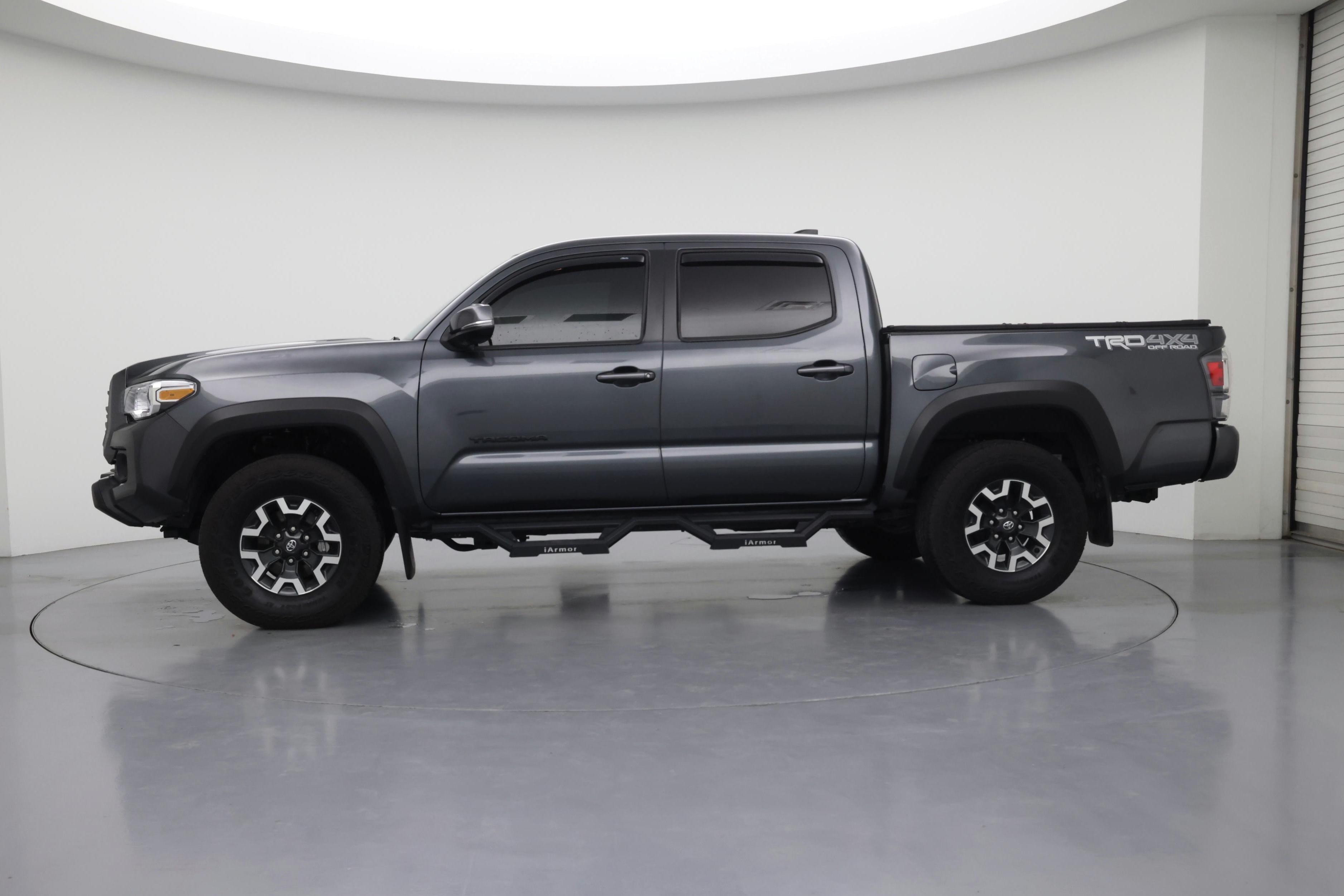 Thumbnail: 2023 Toyota Tacoma - 3