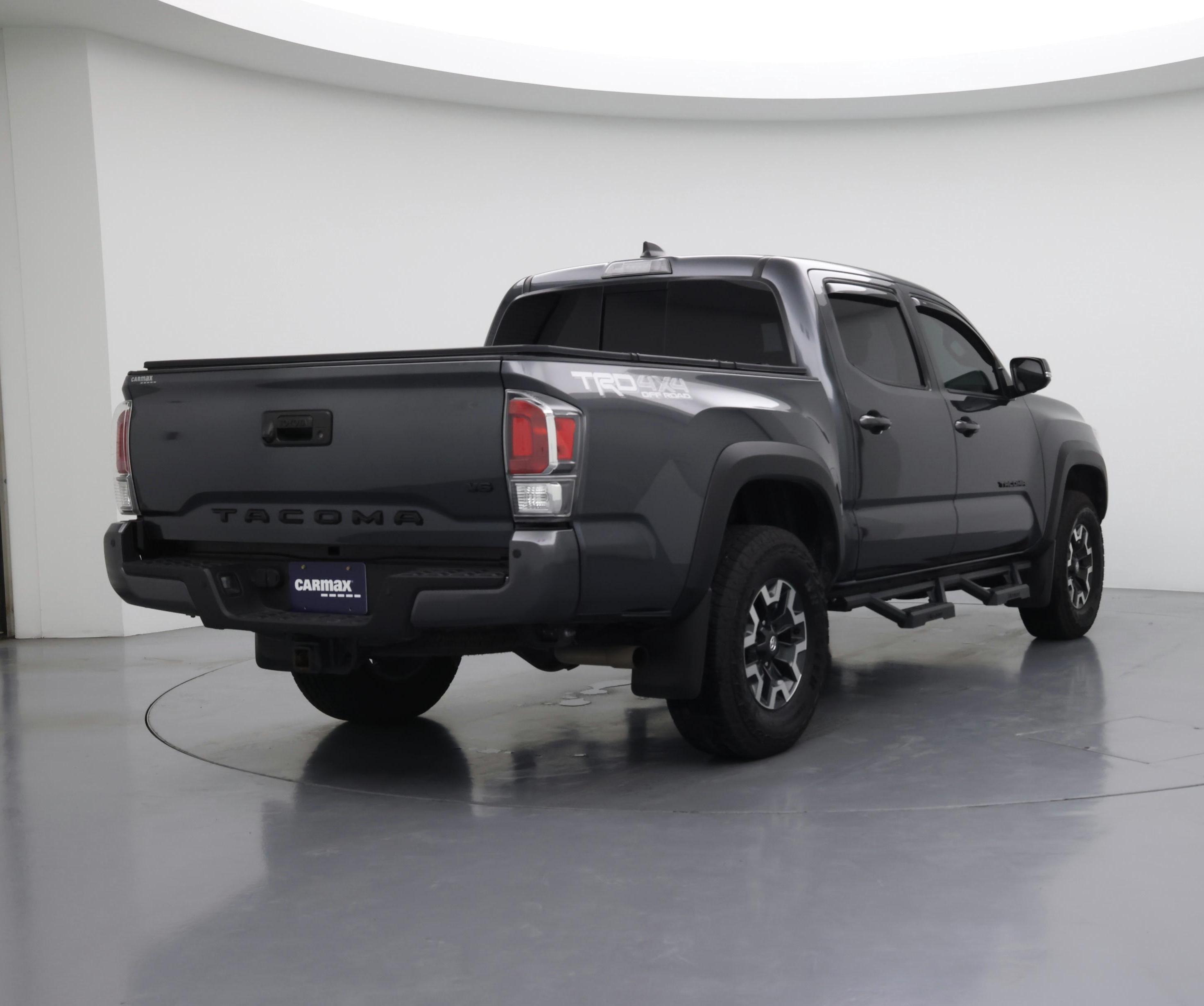 Thumbnail: 2023 Toyota Tacoma - 8