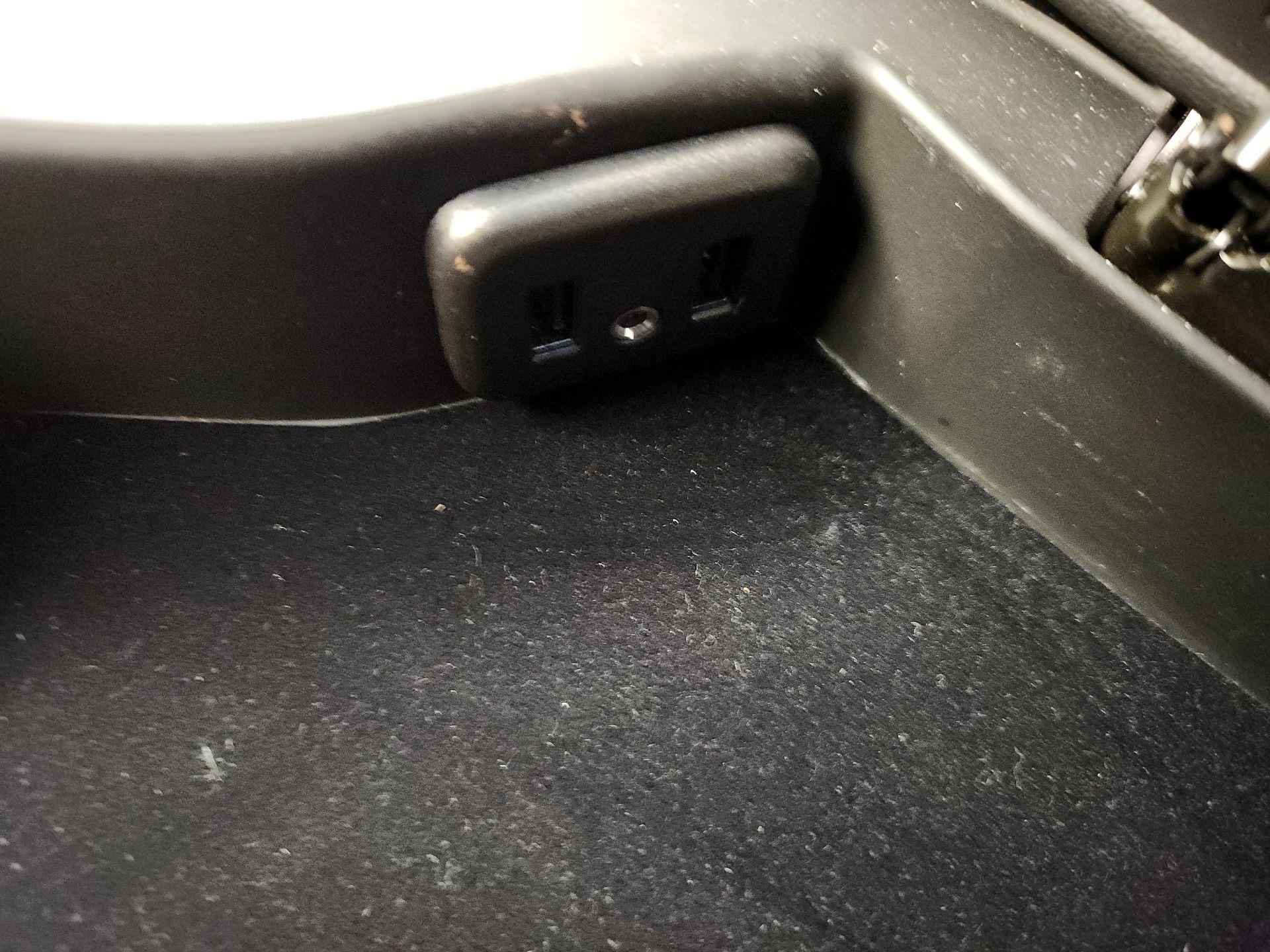 Thumbnail: 2016 Chevrolet Corvette - 19