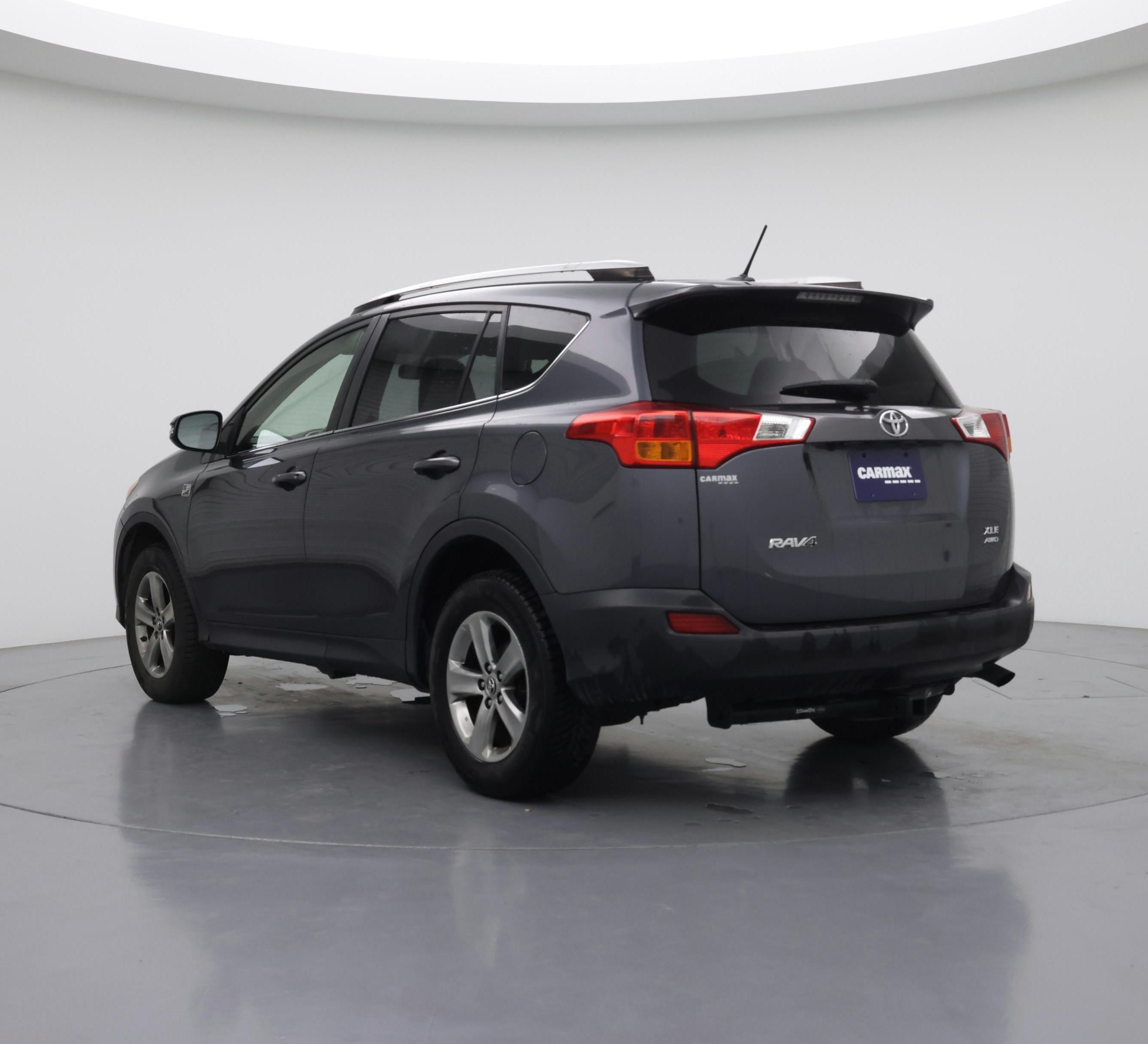 Thumbnail: 2015 Toyota RAV4 - 2