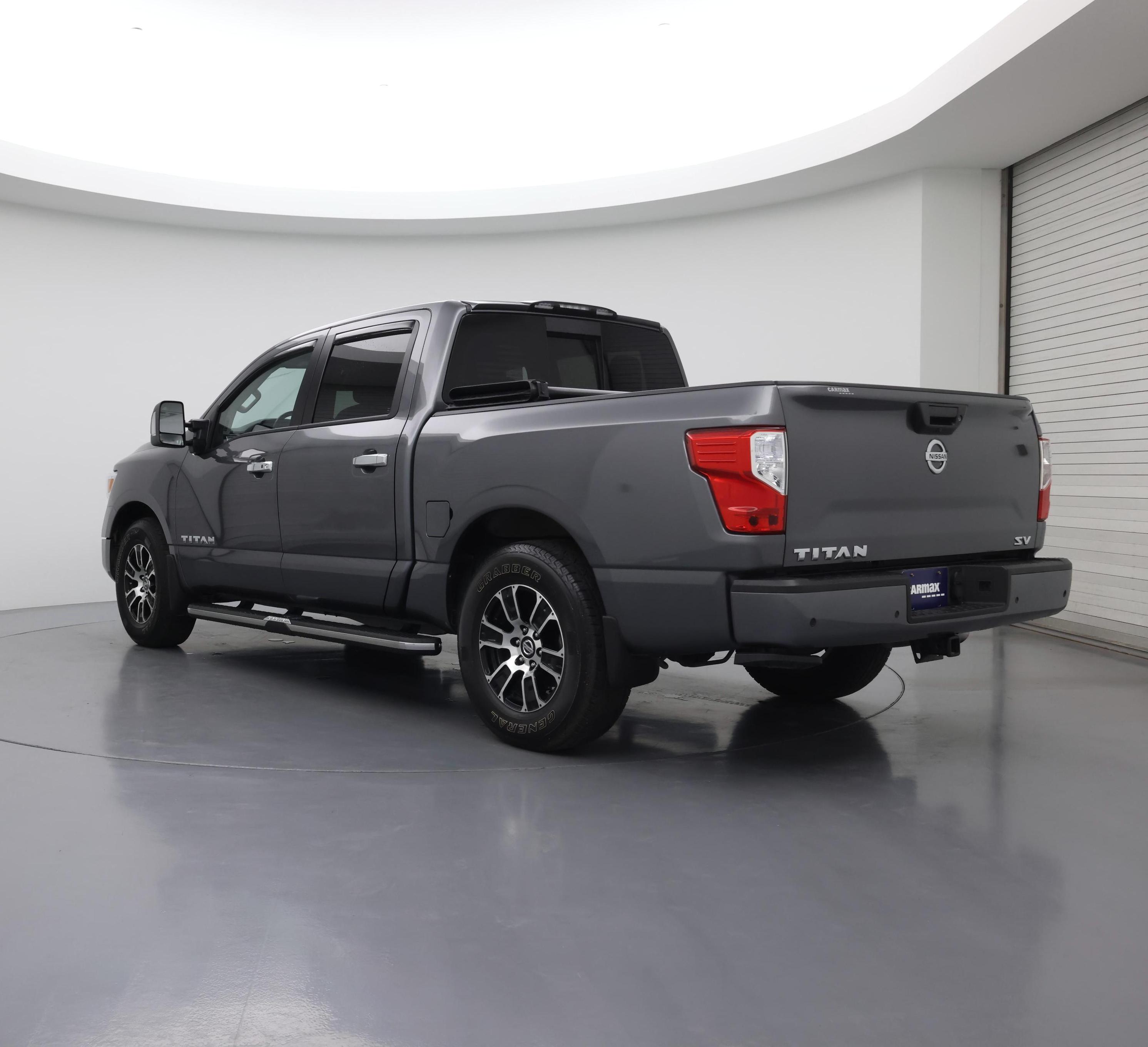Thumbnail: 2021 Nissan Titan - 2