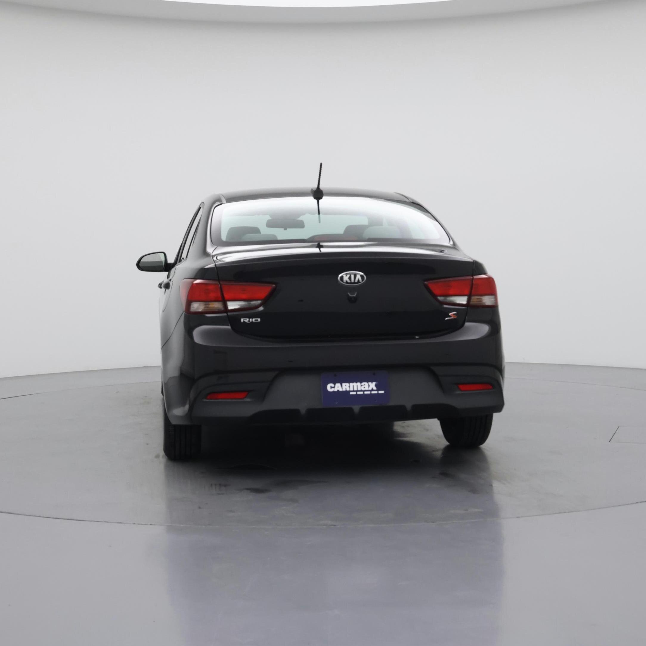 Thumbnail: 2019 Kia Rio - 6