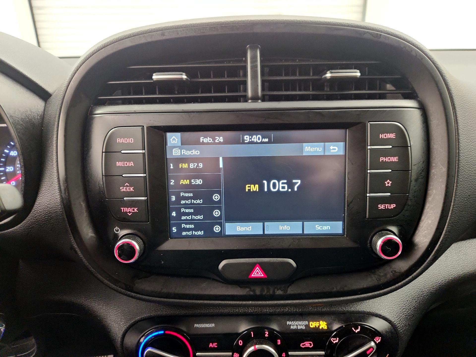 Thumbnail: 2021 Kia Soul - 15