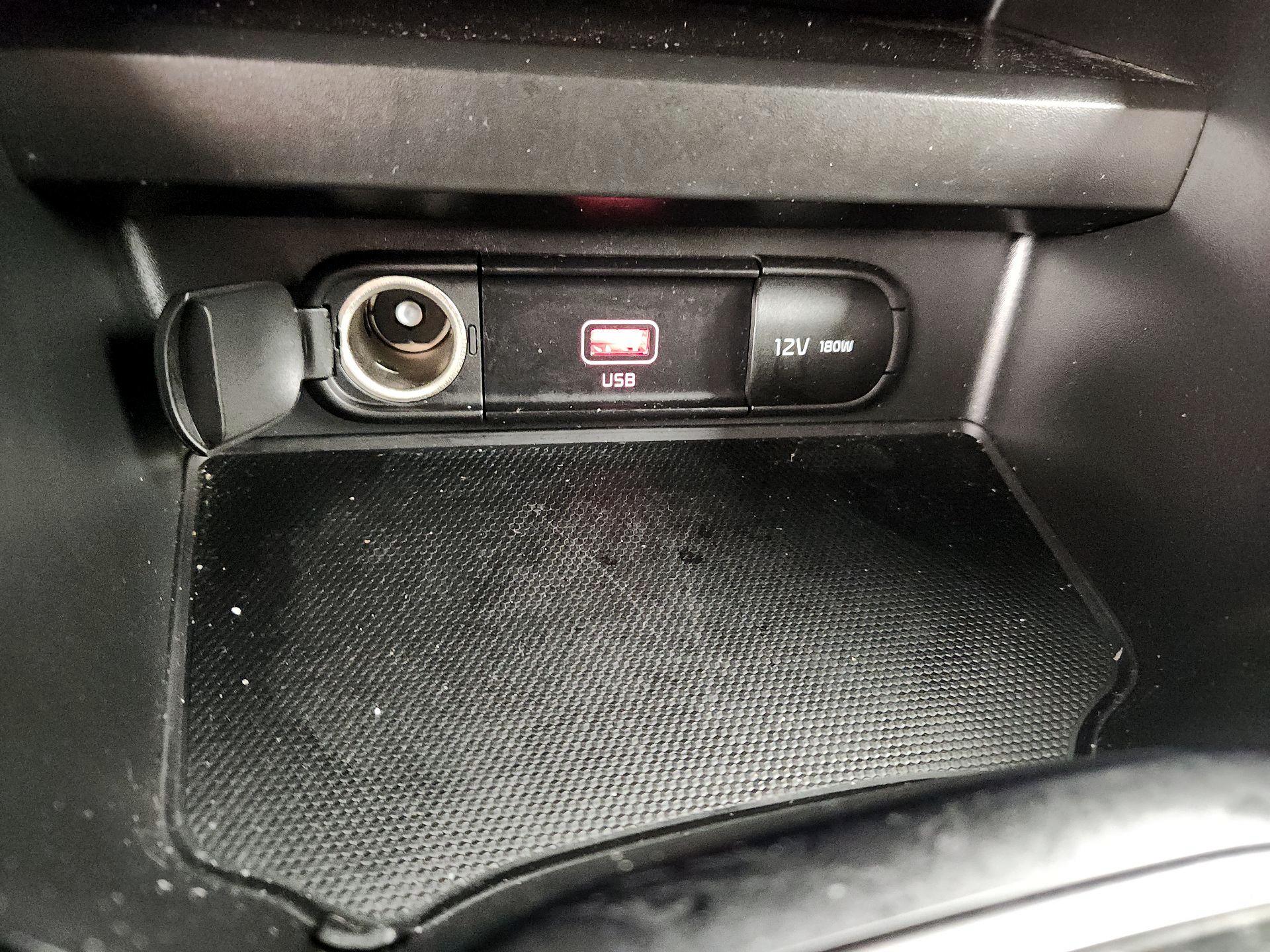 Thumbnail: 2021 Kia Soul - 18