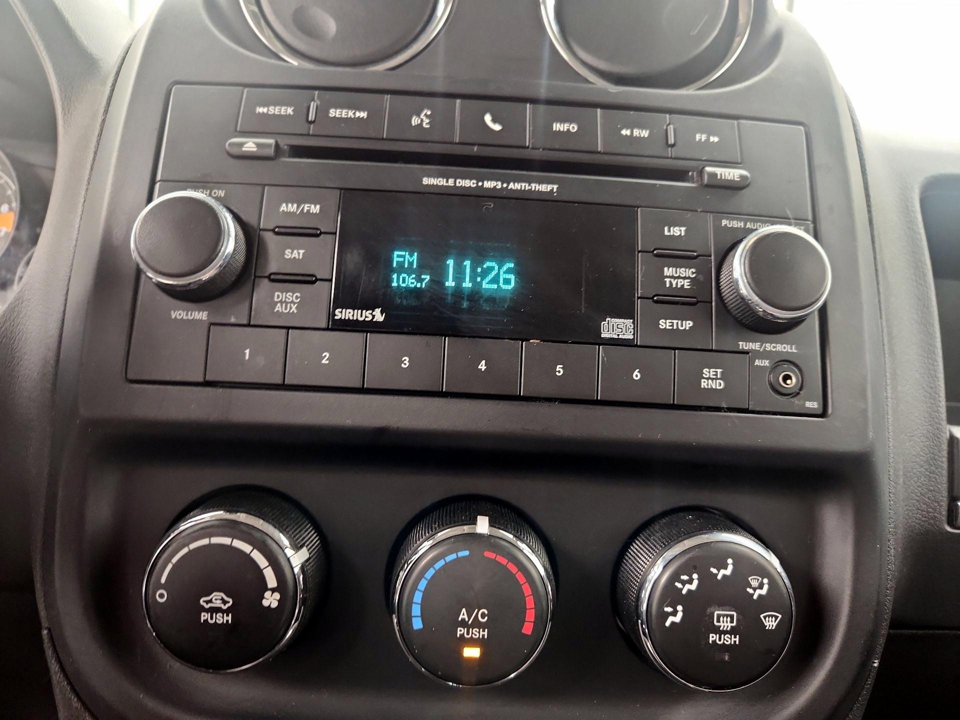 Thumbnail: 2016 Jeep Patriot - 13