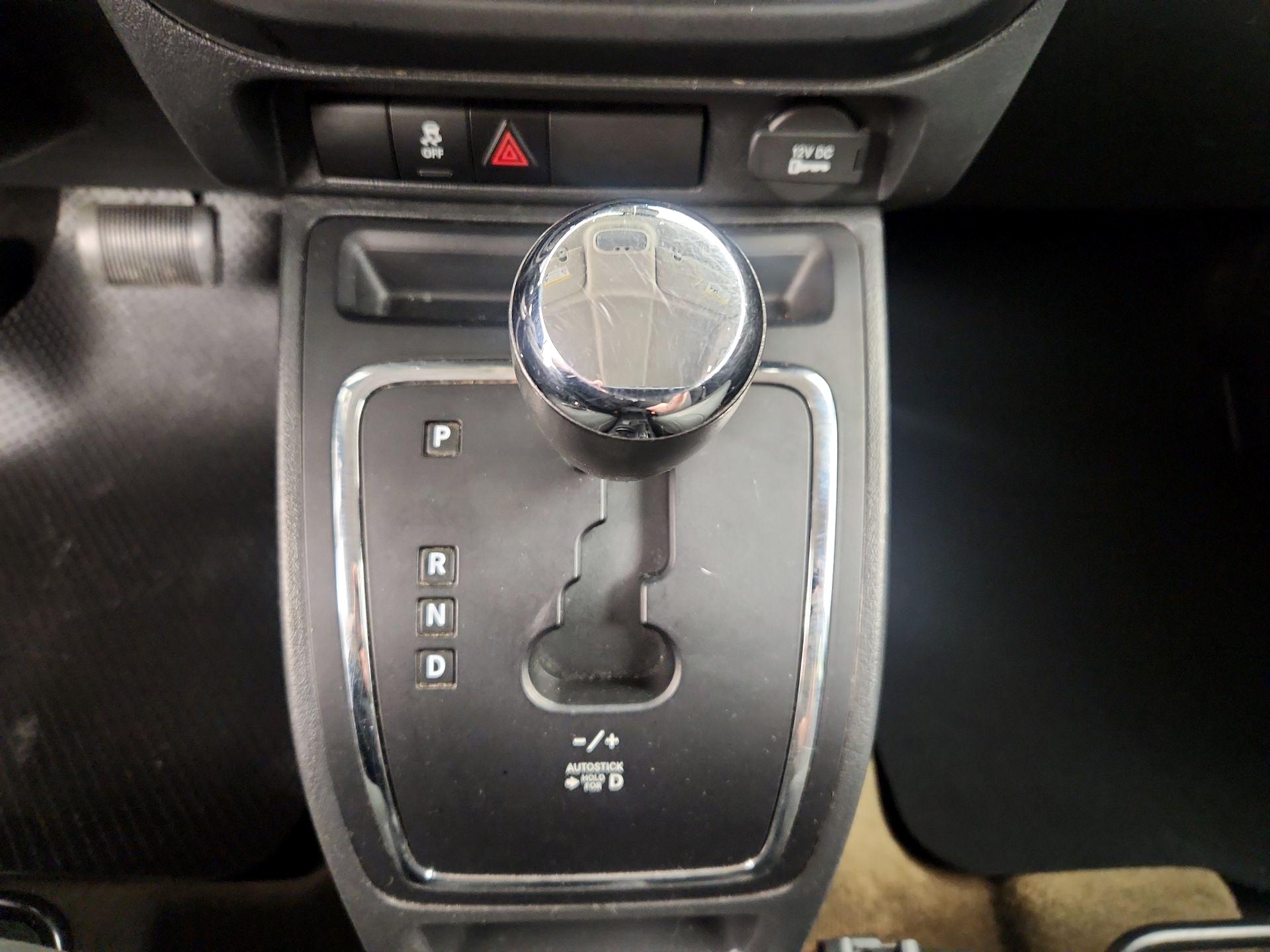 Thumbnail: 2016 Jeep Patriot - 15