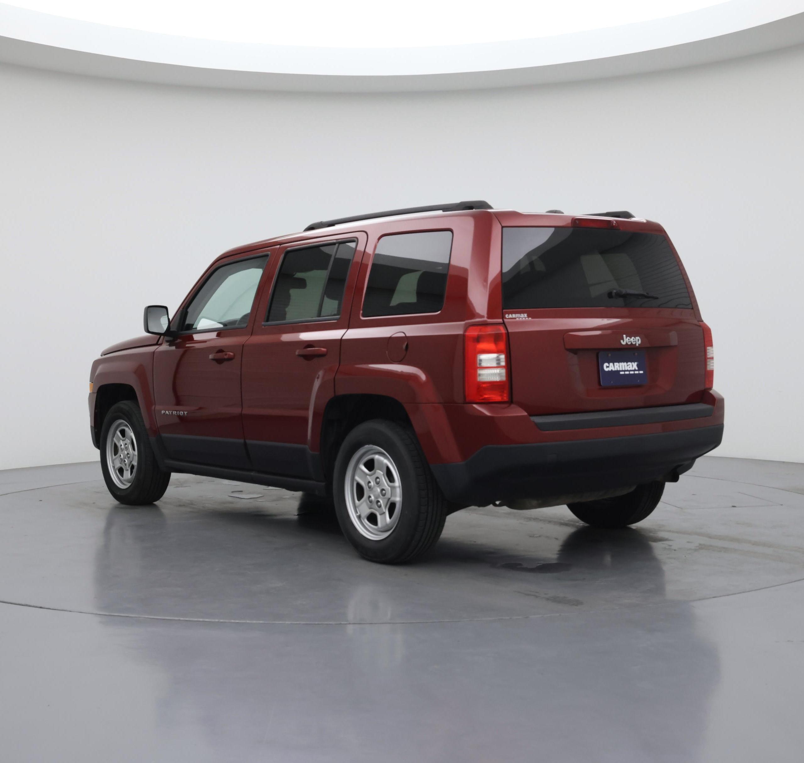 Thumbnail: 2016 Jeep Patriot - 2