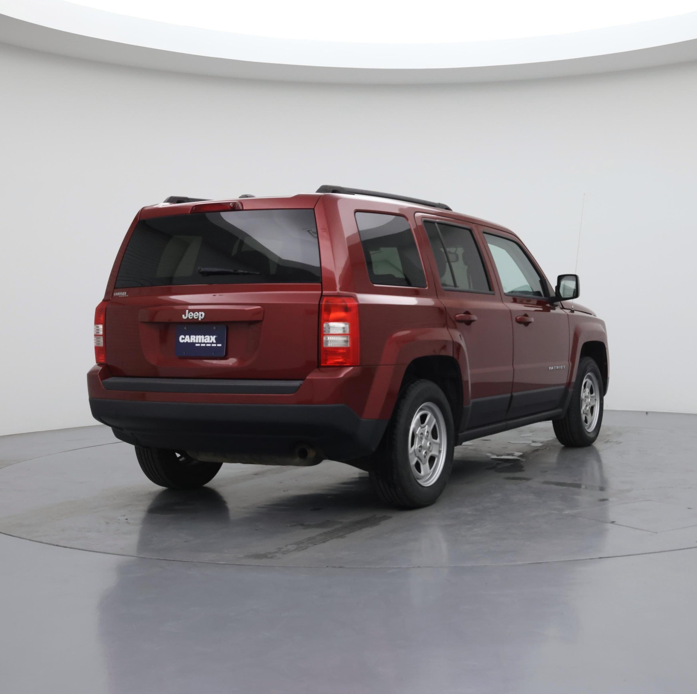 Thumbnail: 2016 Jeep Patriot - 8