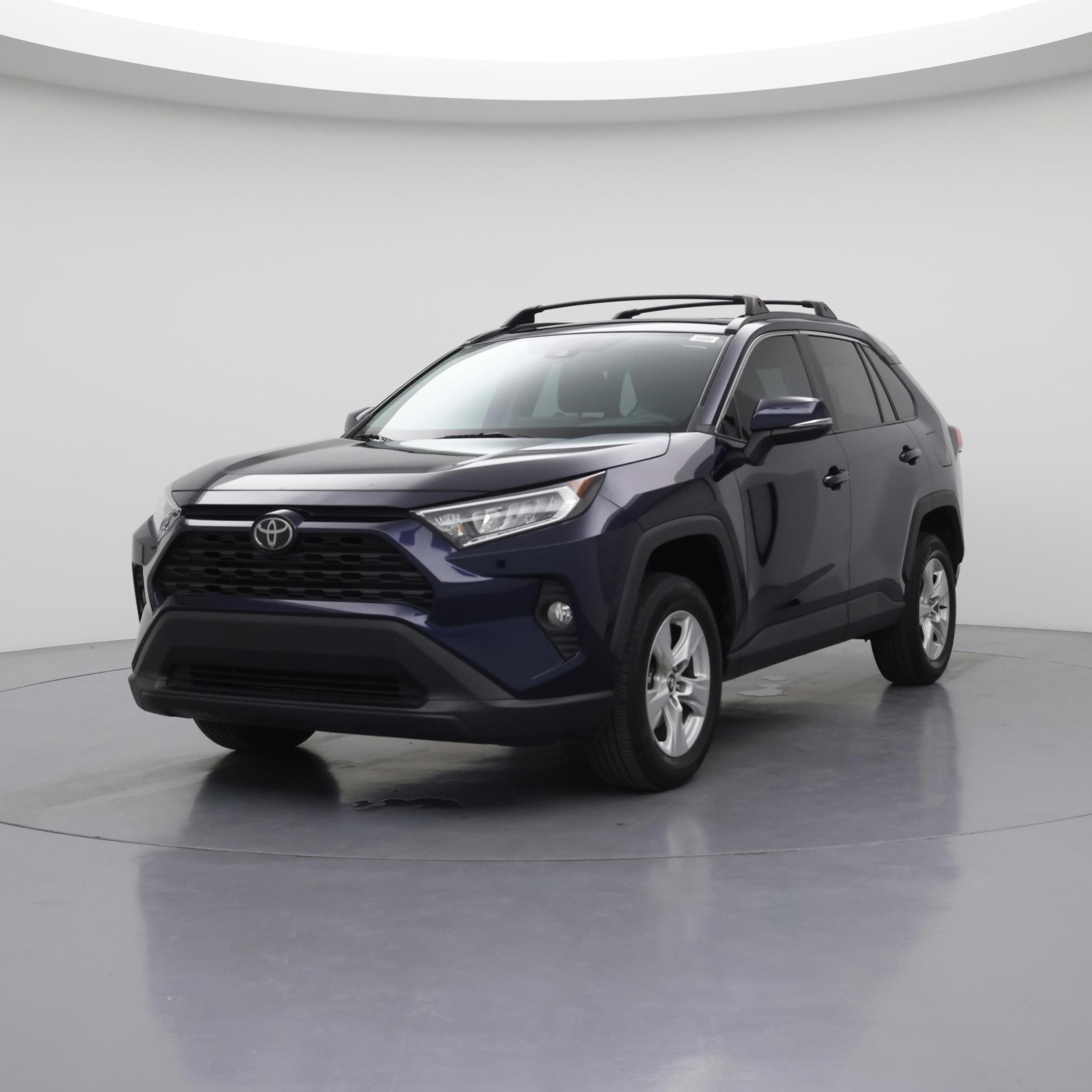 Thumbnail: 2021 Toyota RAV4 - 4