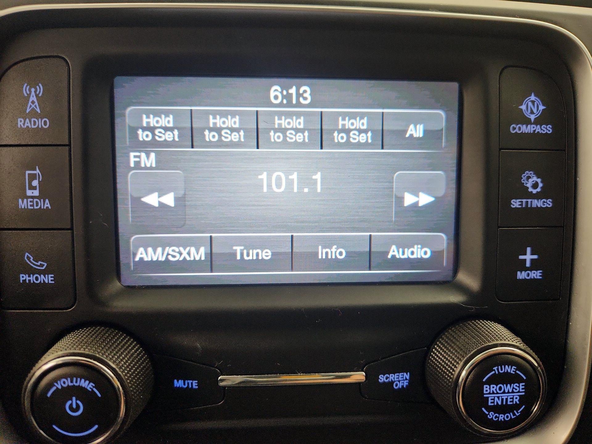 Thumbnail: 2021 RAM 1500 Classic - 15