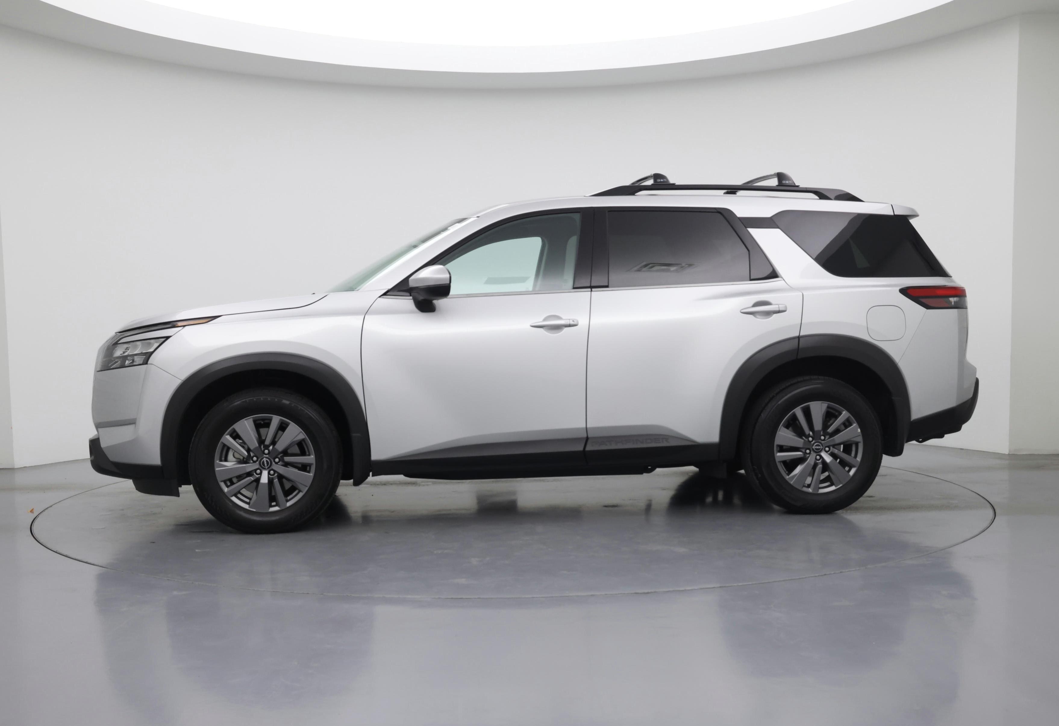 Thumbnail: 2025 Nissan Pathfinder - 3