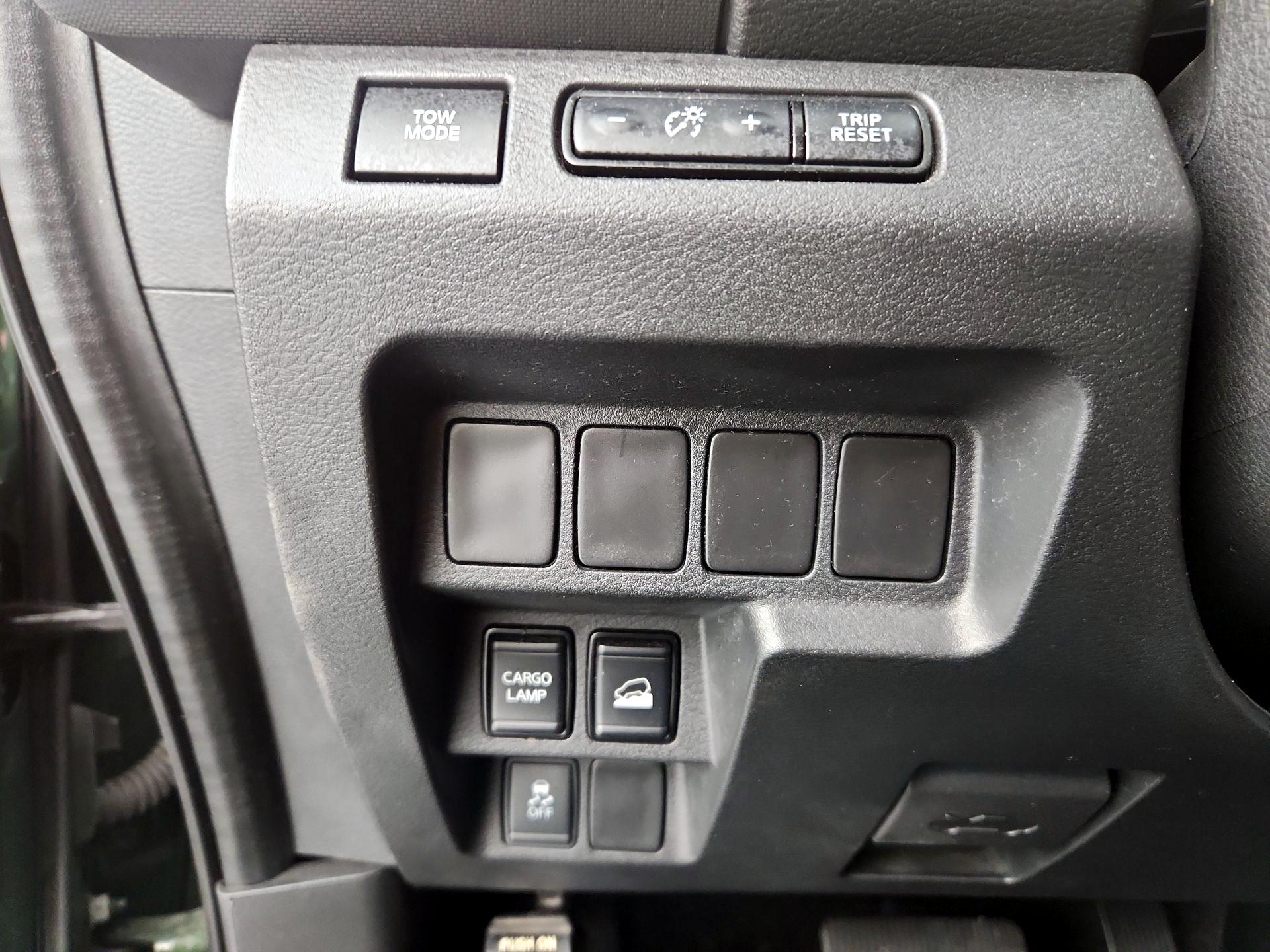 Thumbnail: 2022 Nissan Frontier - 13