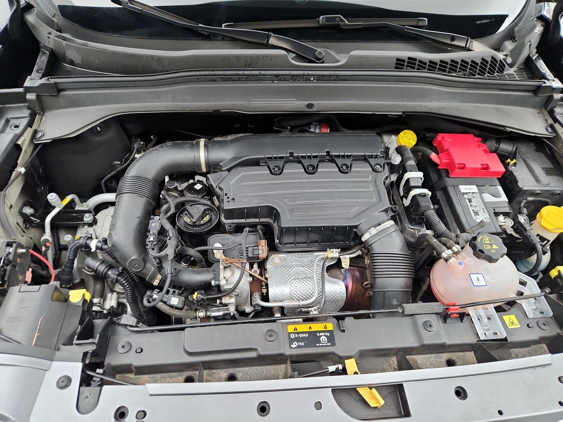 Thumbnail: 2021 Jeep Renegade - 20