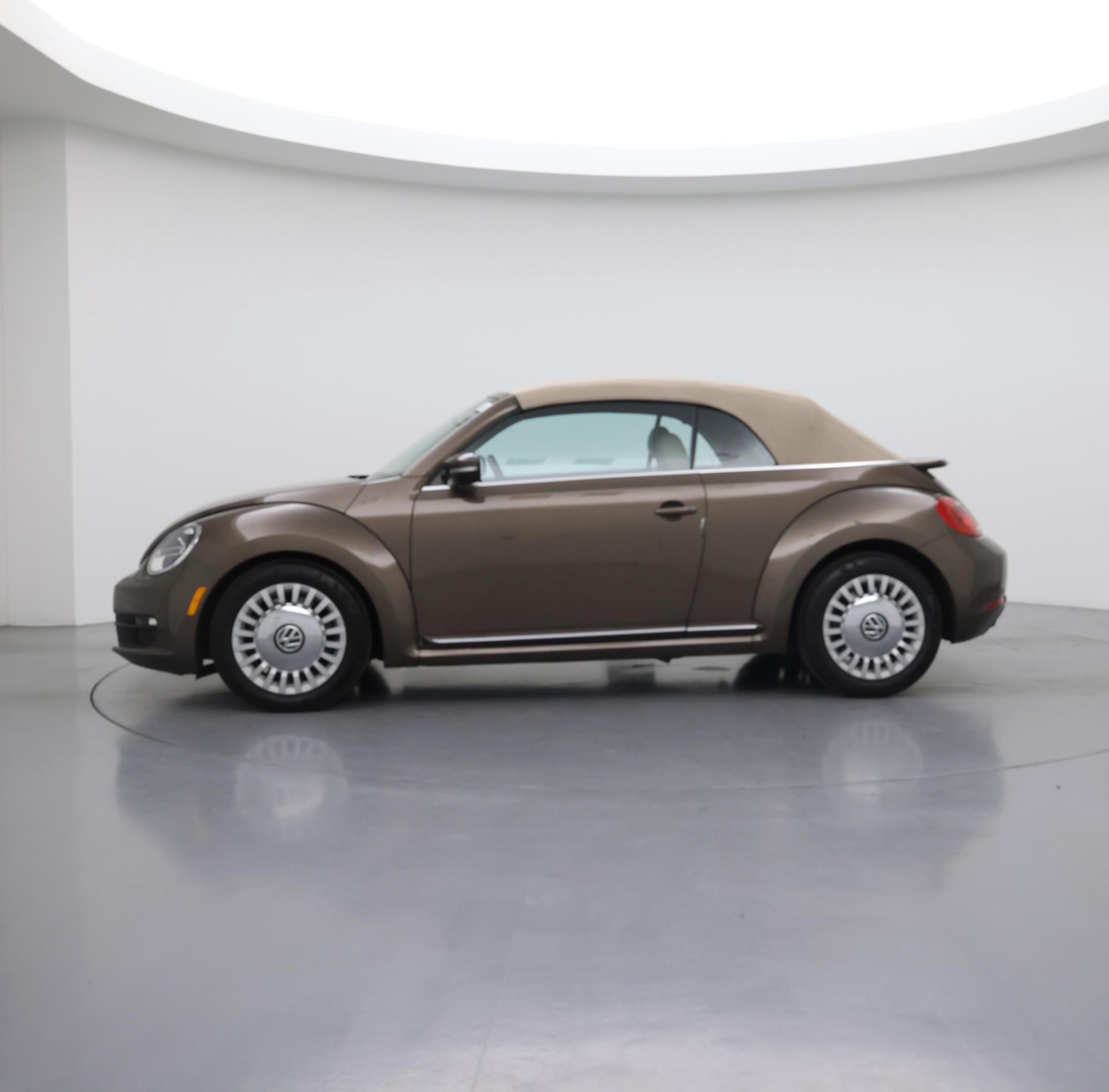 Thumbnail: 2014 Volkswagen Beetle - 3