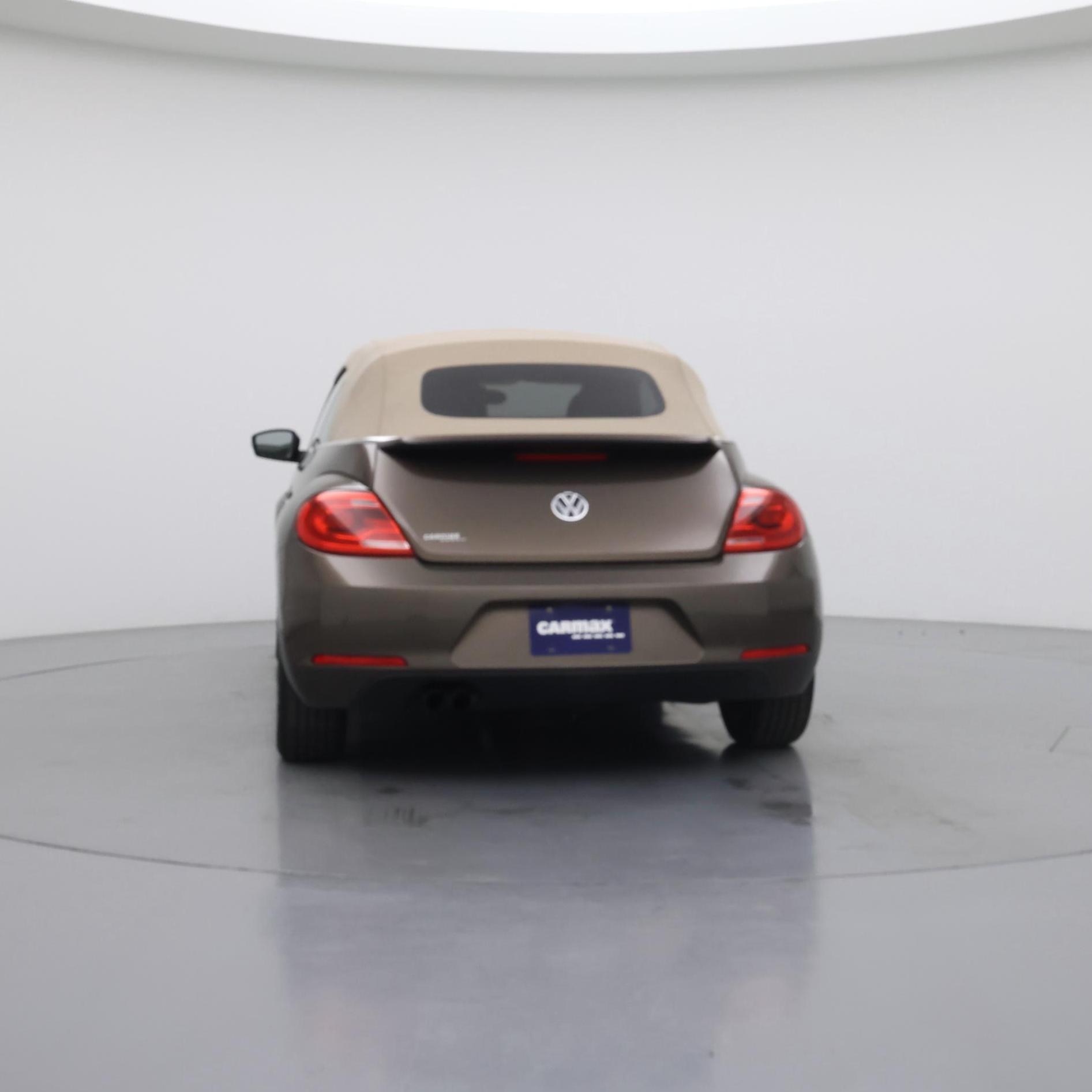 Thumbnail: 2014 Volkswagen Beetle - 6