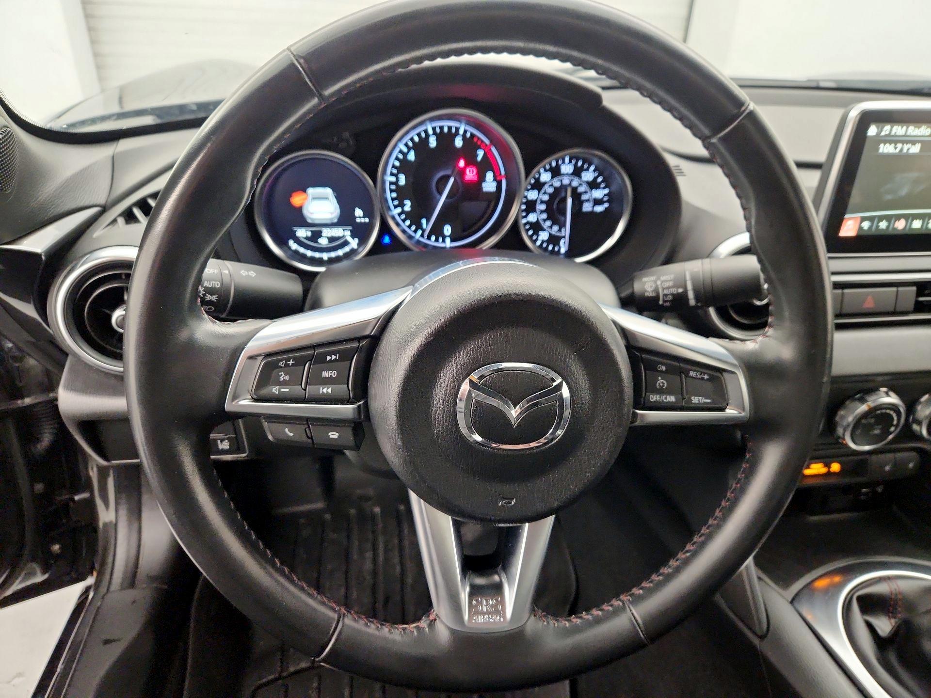 Thumbnail: 2017 Mazda MX-5 Miata - 10