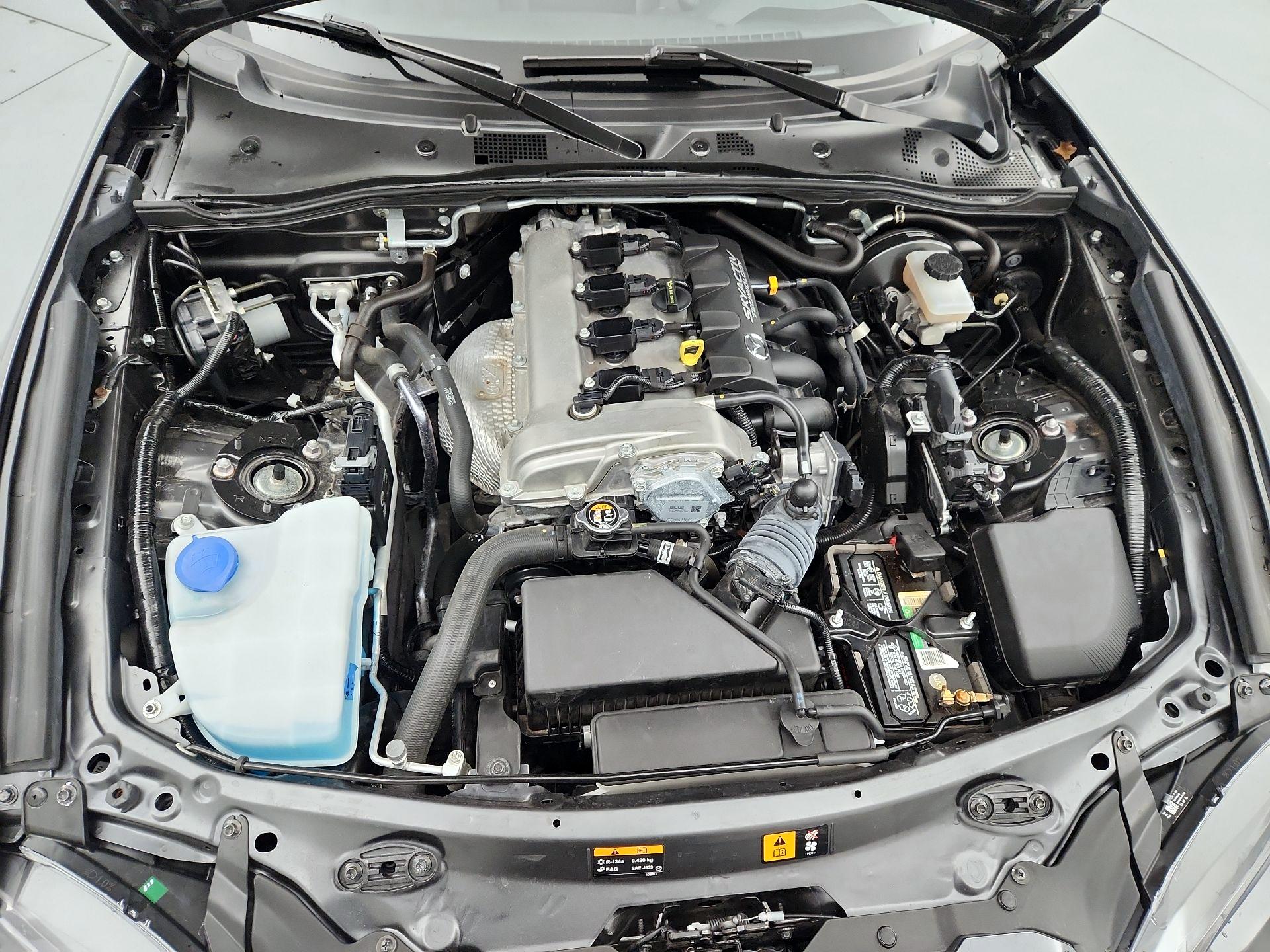 Thumbnail: 2017 Mazda MX-5 Miata - 18