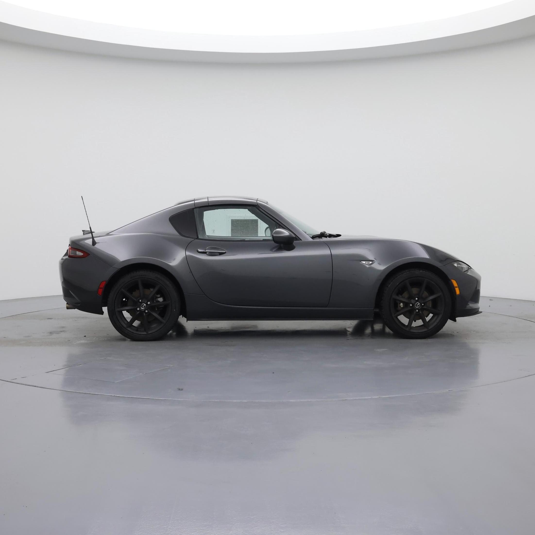 Thumbnail: 2017 Mazda MX-5 Miata - 7