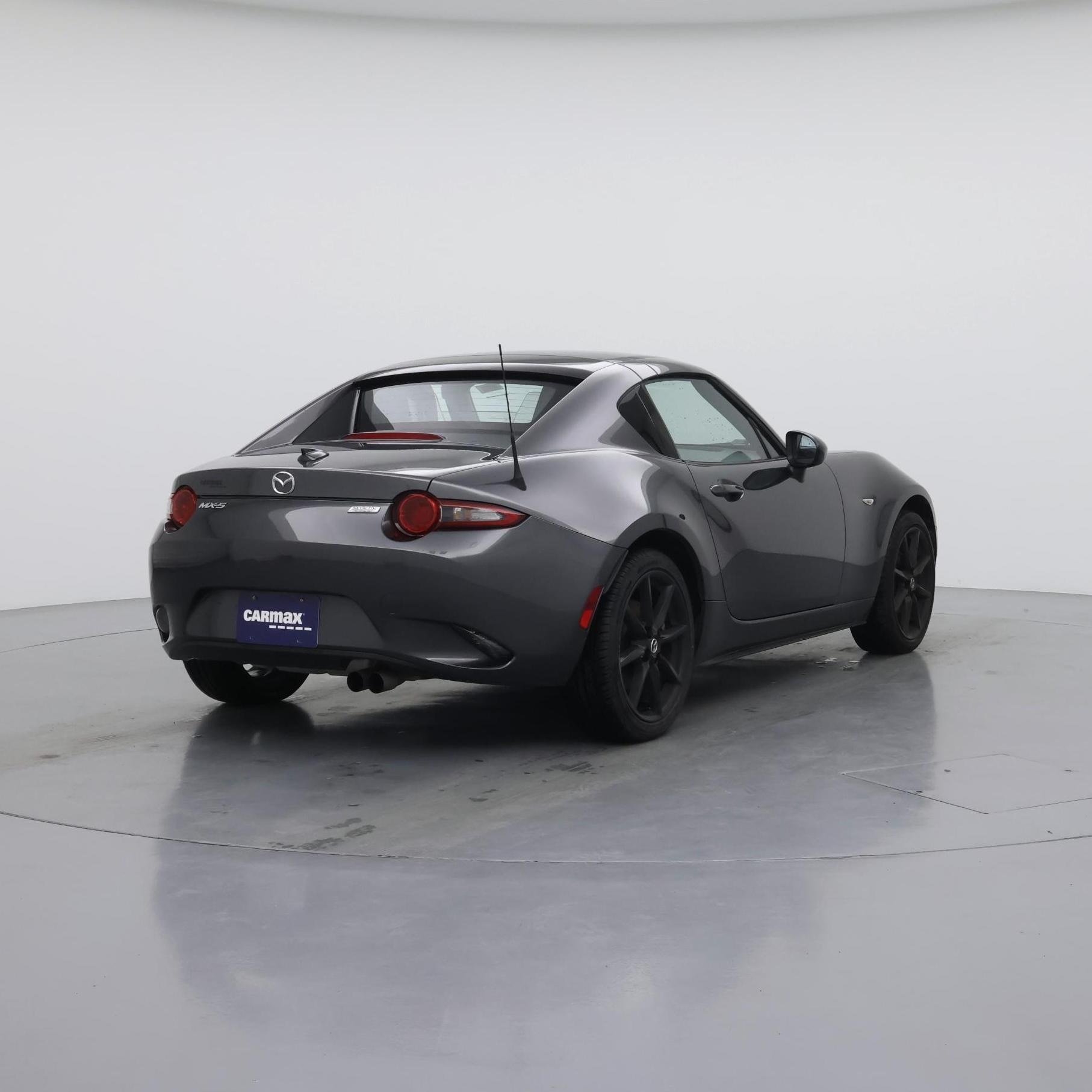 Thumbnail: 2017 Mazda MX-5 Miata - 8