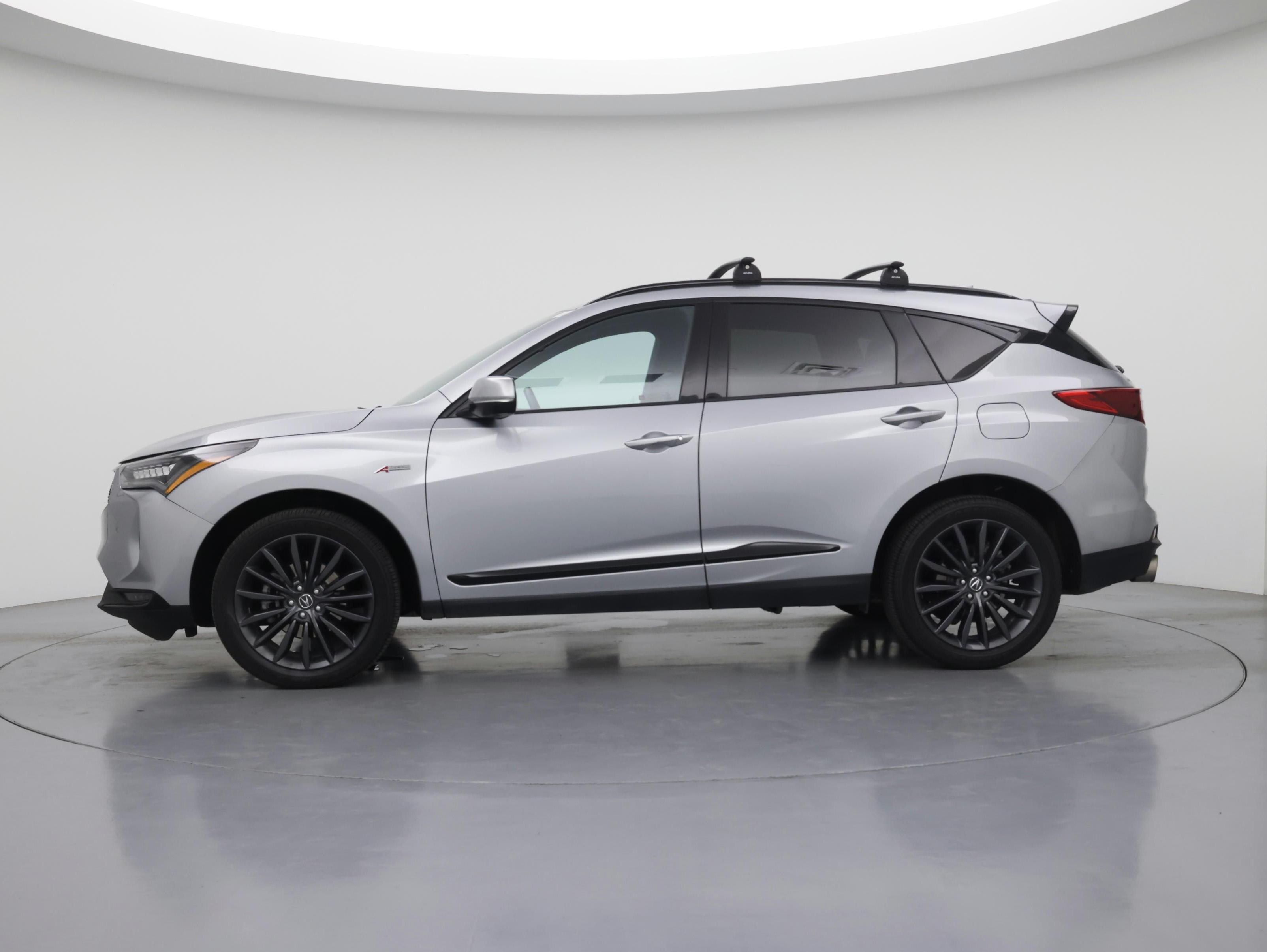 Thumbnail: 2022 Acura RDX - 3