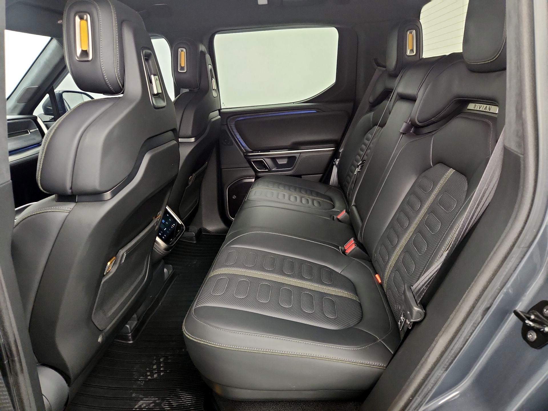 Thumbnail: 2023 Rivian R1T - 19